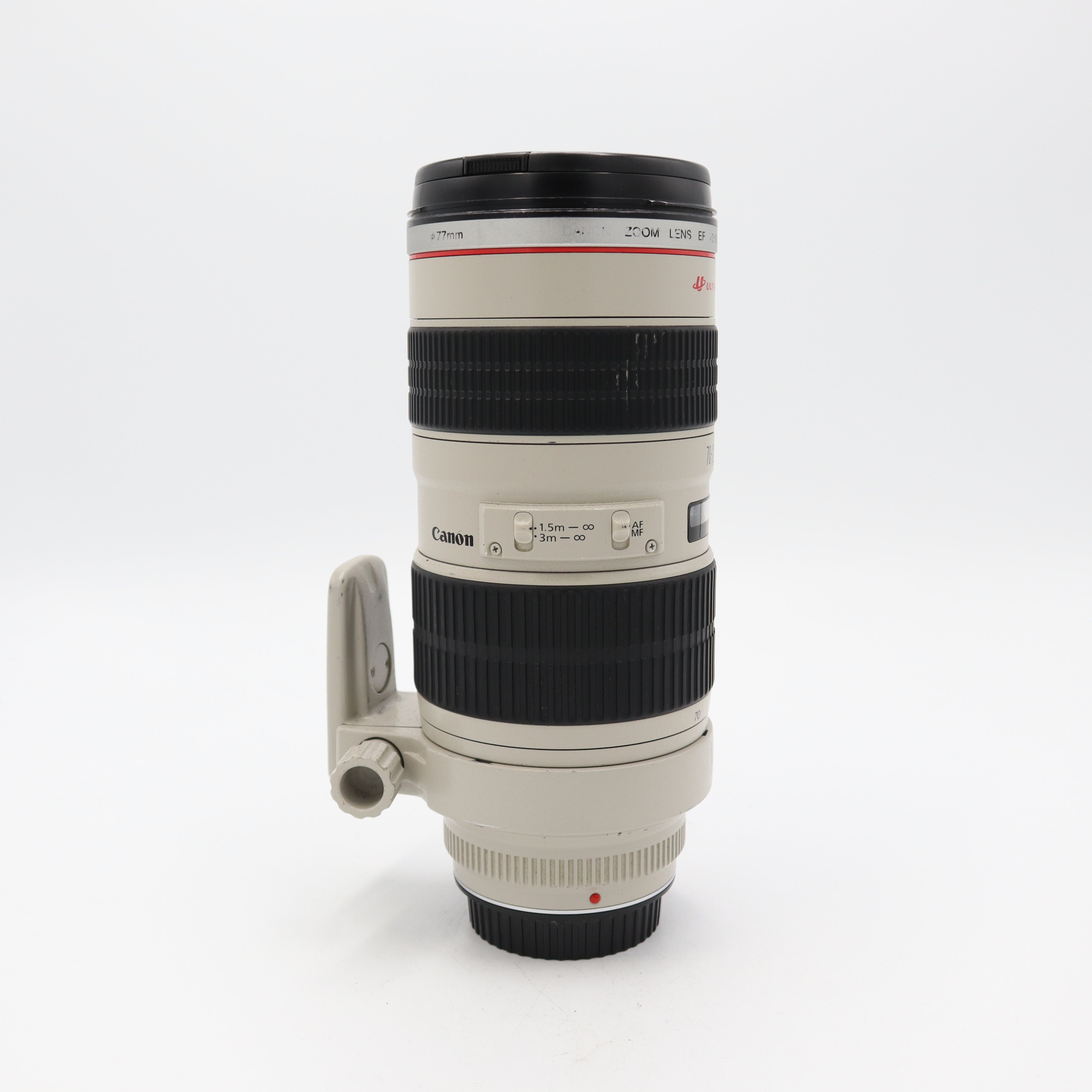 Canon EF 70-200mm f/2.8L IS USM Telephoto Zoom Lens - Professional Photography for Sports, Wildlife & Portraits - Used (Like New Condition)