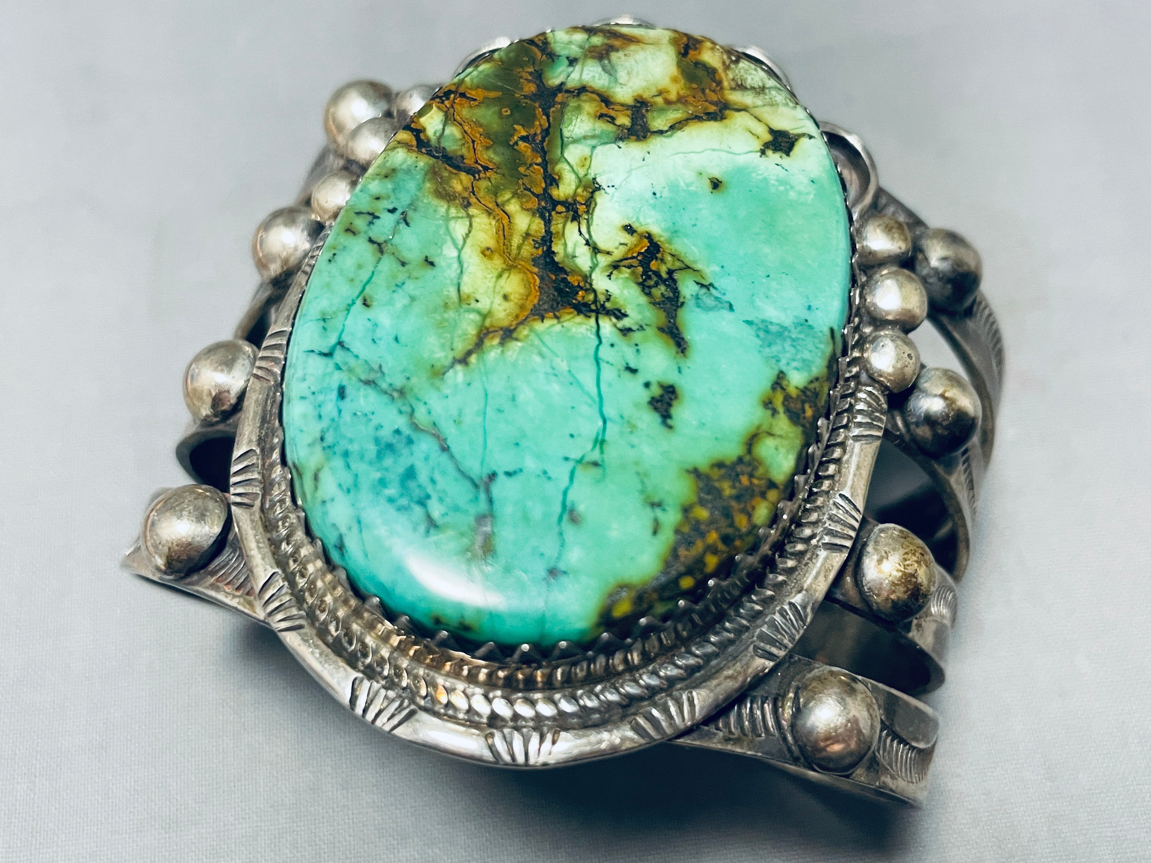 117 Gram Stunning Vintage Native American Navajo Royston Turquoise Sterling Silver Bracelet - Handcrafted Jewelry for Boho Fashion & Special Occasions