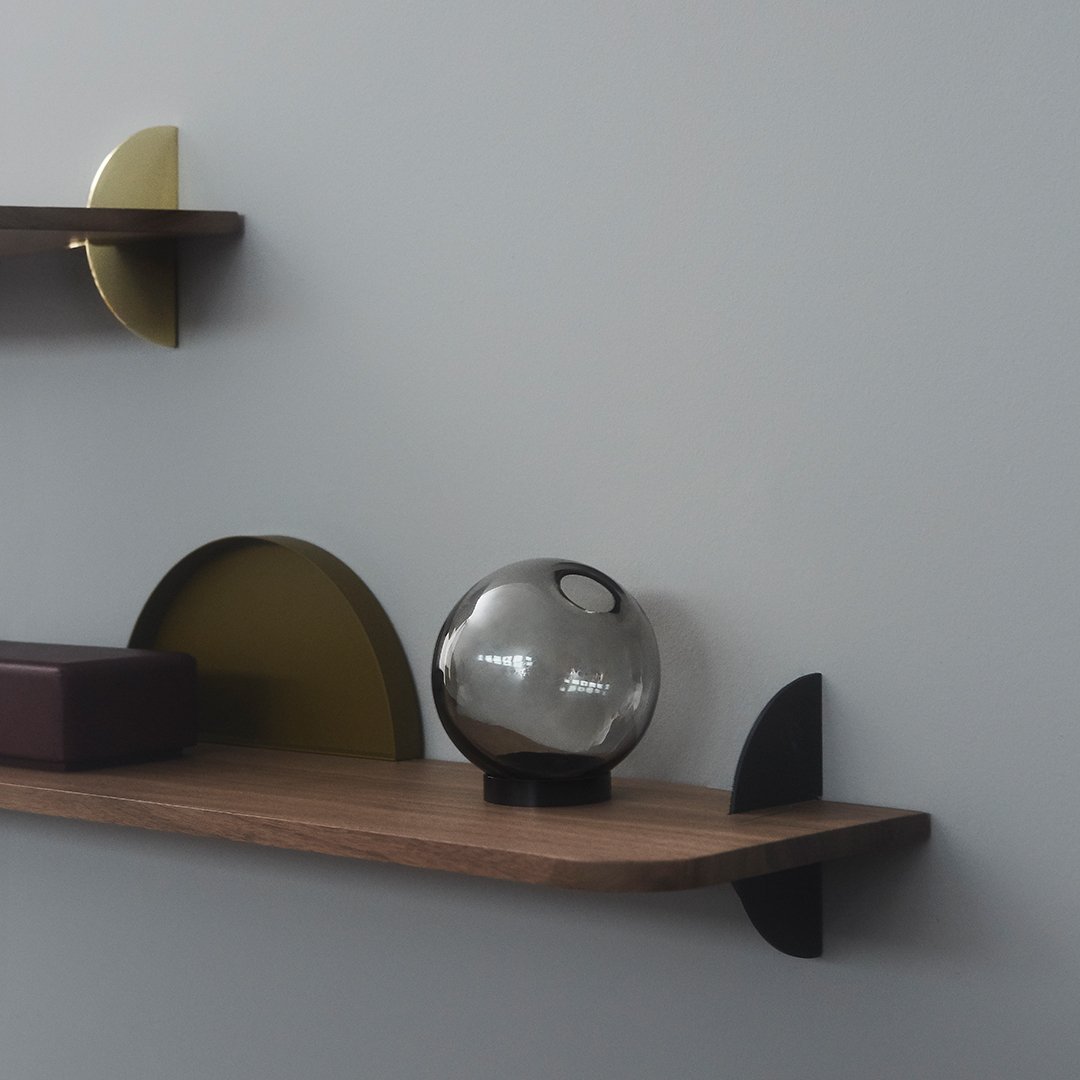 Aedes Shelf - Modern Floating Wall Shelf for Home & Office Decor - Perfect for Living Room, Bedroom, Bathroom Storage and Display