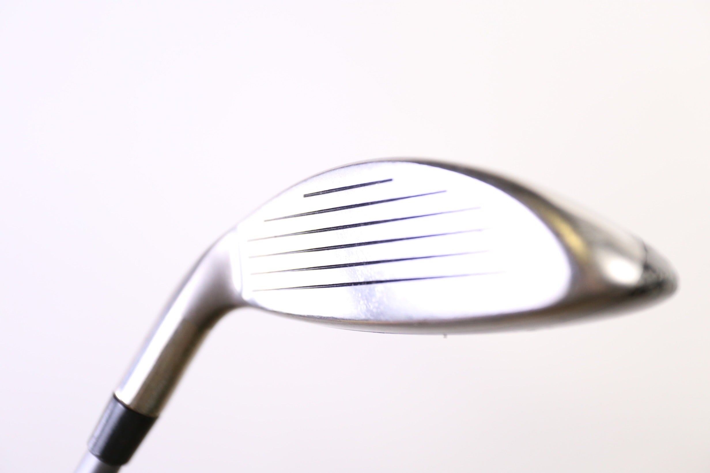 Used Callaway RAZR X 4H Hybrid Golf Club - Right Handed 24° Ladies Flex - Perfect for Women's Mid-Handicap Game Improvement