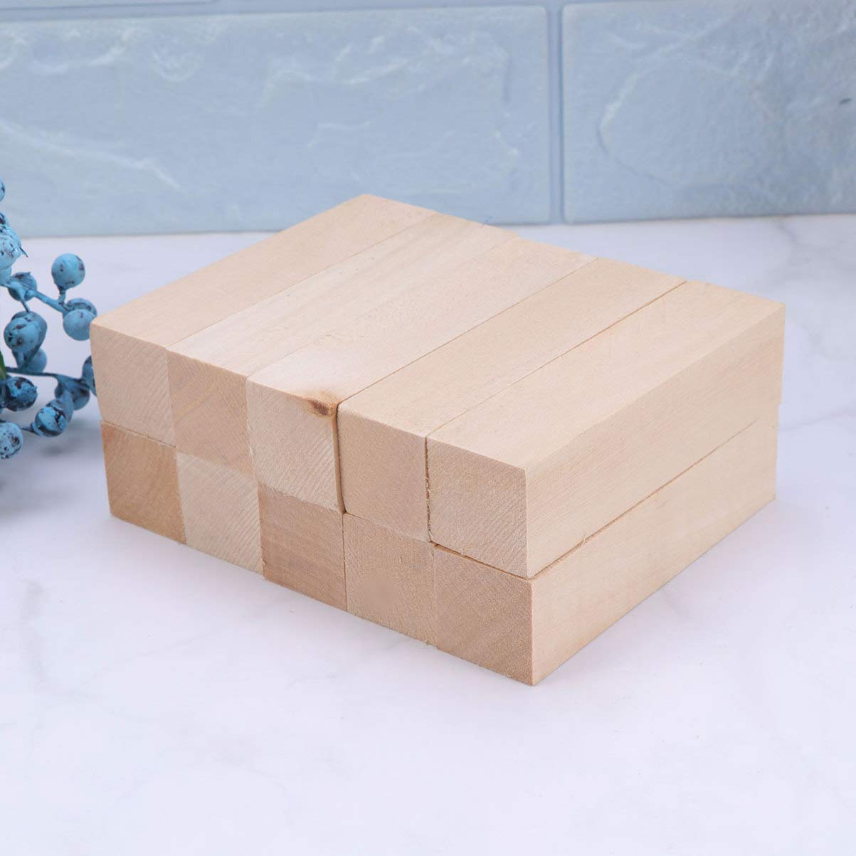 10pcs Basswood Whittling Blocks for Wood Carving - Unfinished Wooden Craft Kit for Adults & Kids (2.5x2.5x10cm) - Perfect for DIY Crafts, Whittling Projects & Beginner Woodworking Gifts
