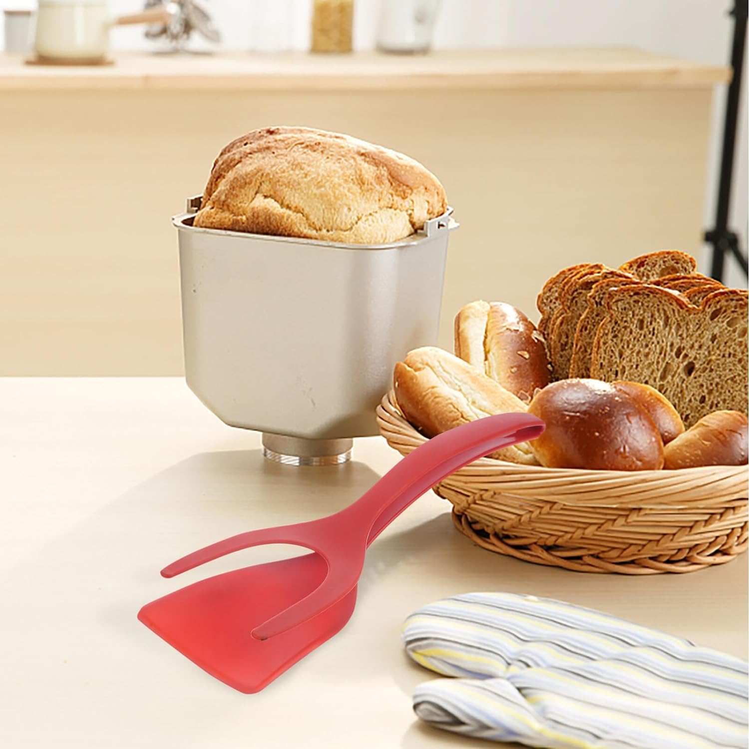 2-in-1 Silicone Non-Stick Kitchen Spatula Tongs - Perfect for Flipping Pancakes, Eggs, Fish & French Toast - Red Cooking Utensil for Home & Restaurant Use