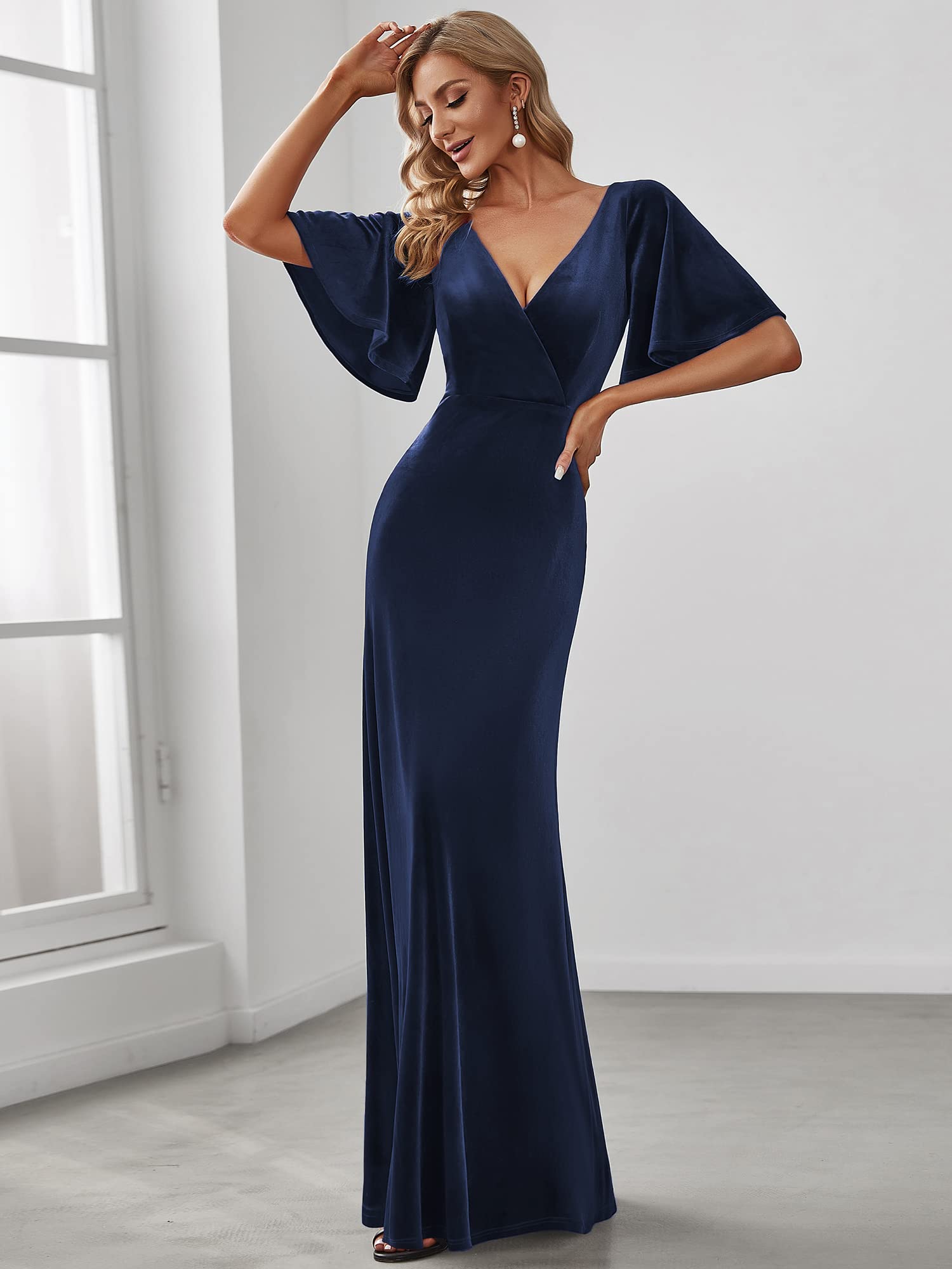 Ever-Pretty Women's Retro Velvet Evening Gown - A-Line V-Neck Wrap Long Formal Dress for Prom, Wedding & Special Occasions | Style 0861
