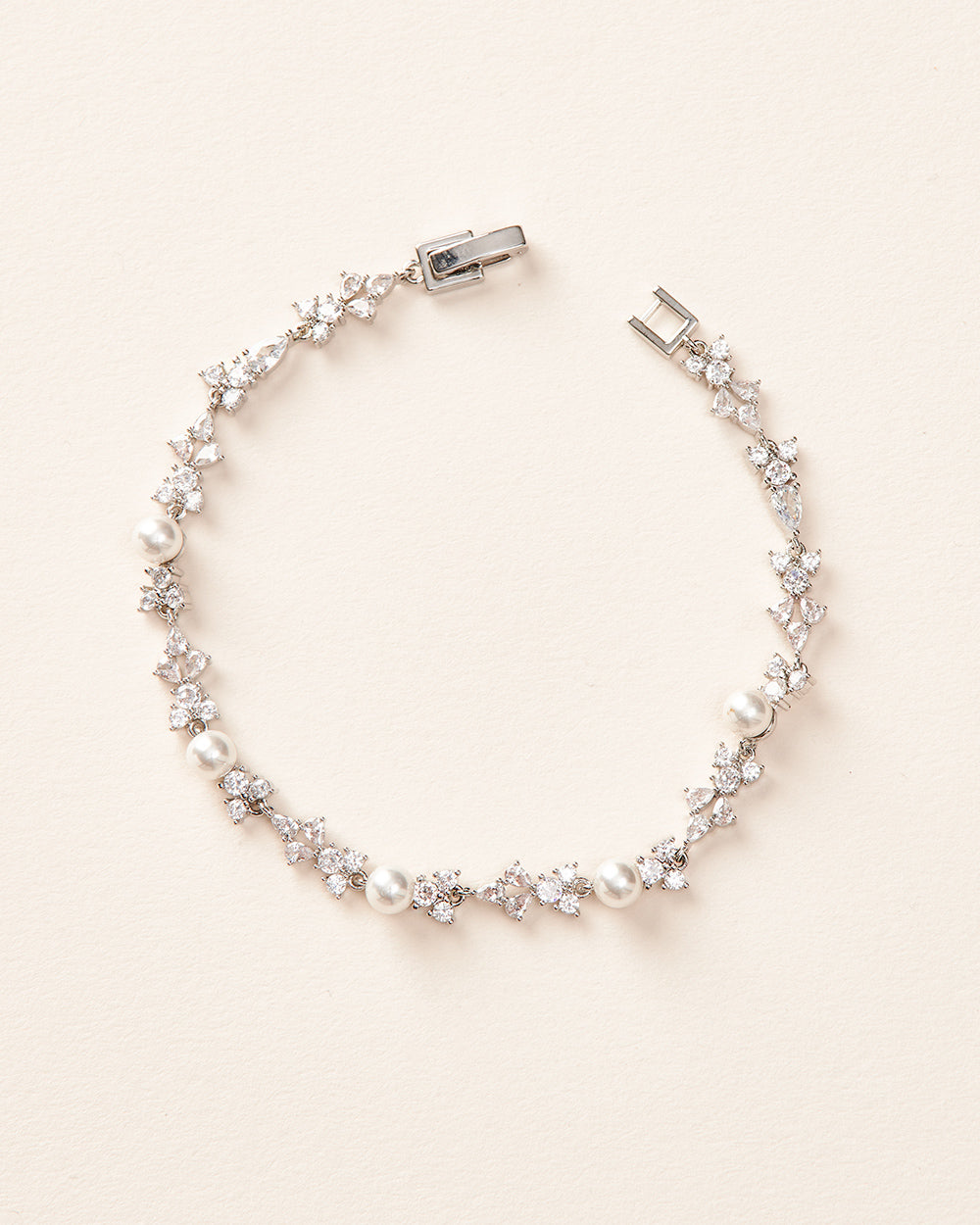 Kelsey Bracelet for Women - Elegant Gold Plated Adjustable Bangle - Perfect for Everyday Wear, Gifts & Special Occasions