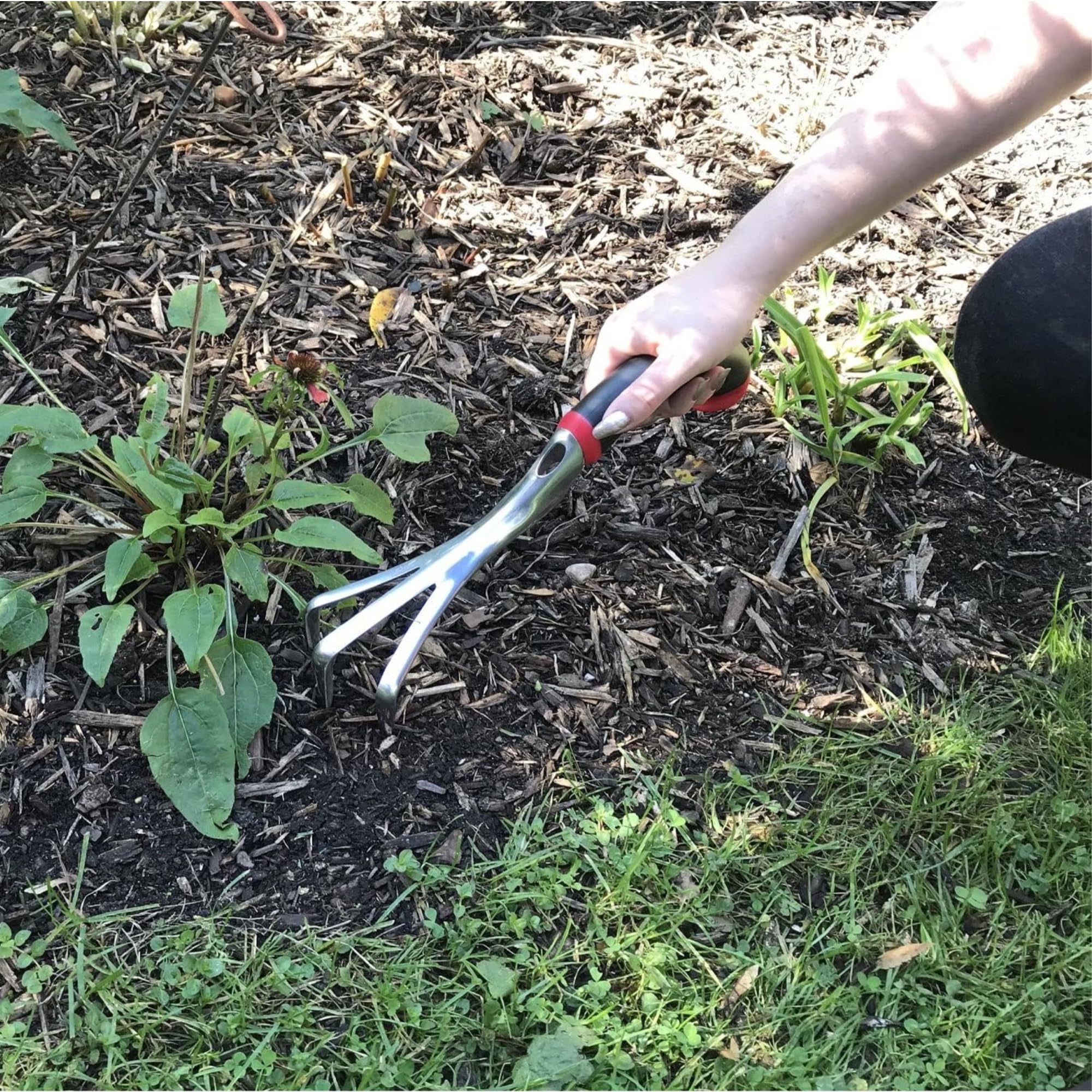 Radius Garden 30511 Ergonomic Garden Hand Tool Set - 3-Piece Stainless Steel Weeding & Planting Tools with Comfort Grip (Red) - Perfect for Home Gardening, Landscaping & Outdoor Planting Activities