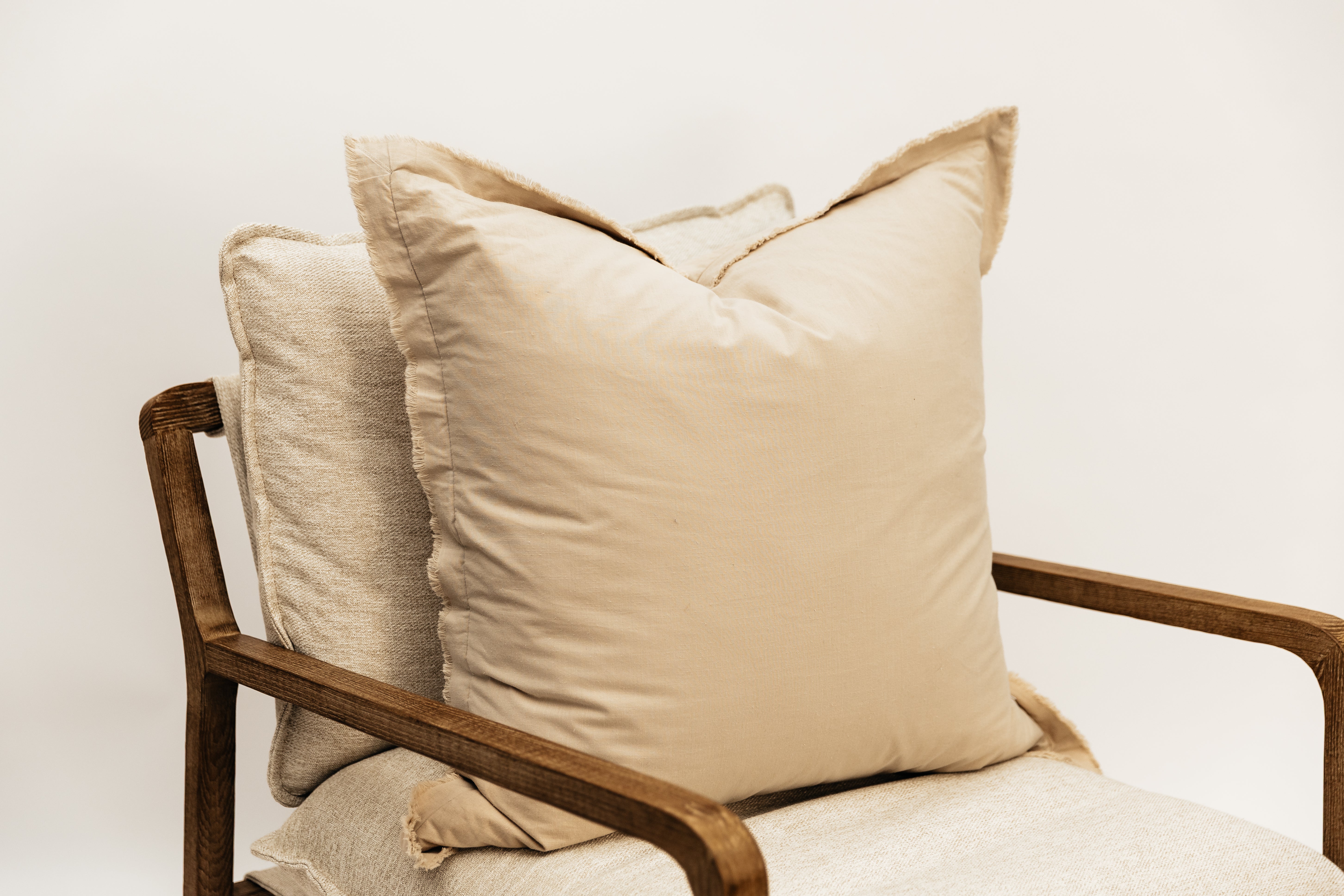 Luxury XL Euro Pillow Cover - Soft & Elegant Home Decor for Living Room, Bedroom, Sofa - Premium Quality Cotton Linen Blend - Washable & Wrinkle-Resistant - Perfect for Modern & Cozy Interior Design