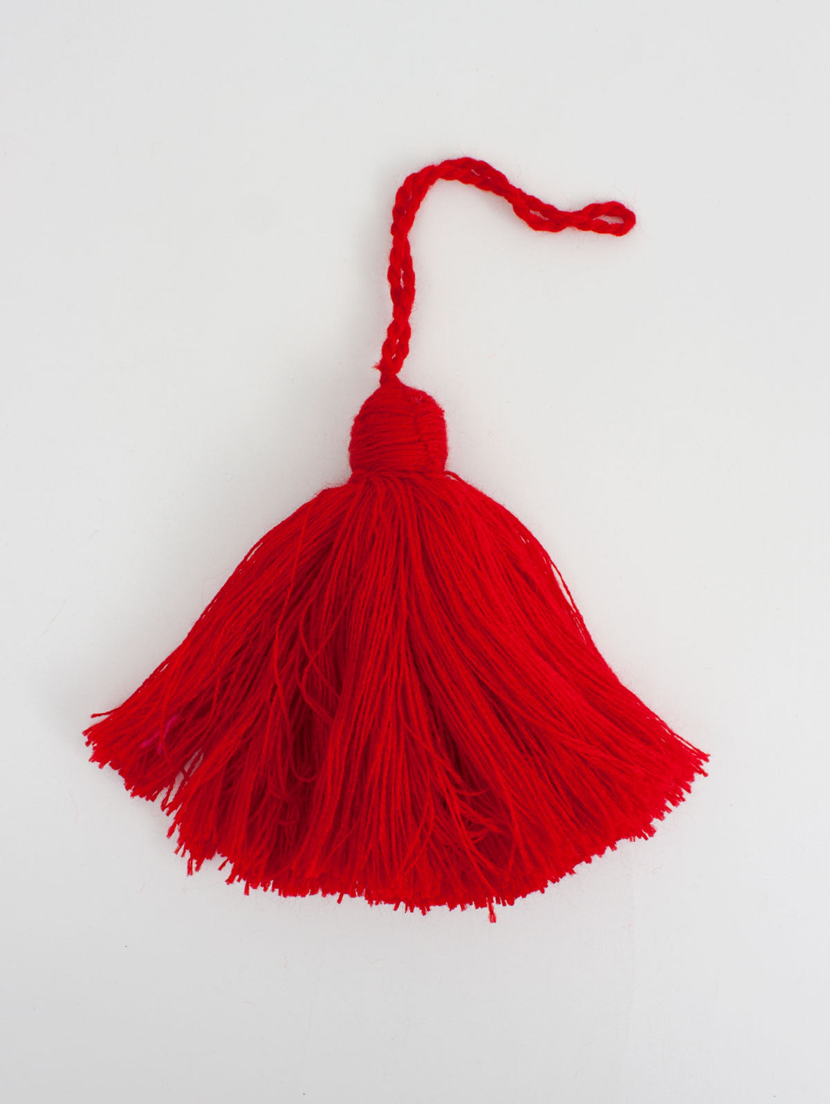 Large Decorative Giant Tassels for Home Decor, Party Supplies, and DIY Crafts - Perfect for Wall Hangings, Gift Wrapping, and Event Decorations