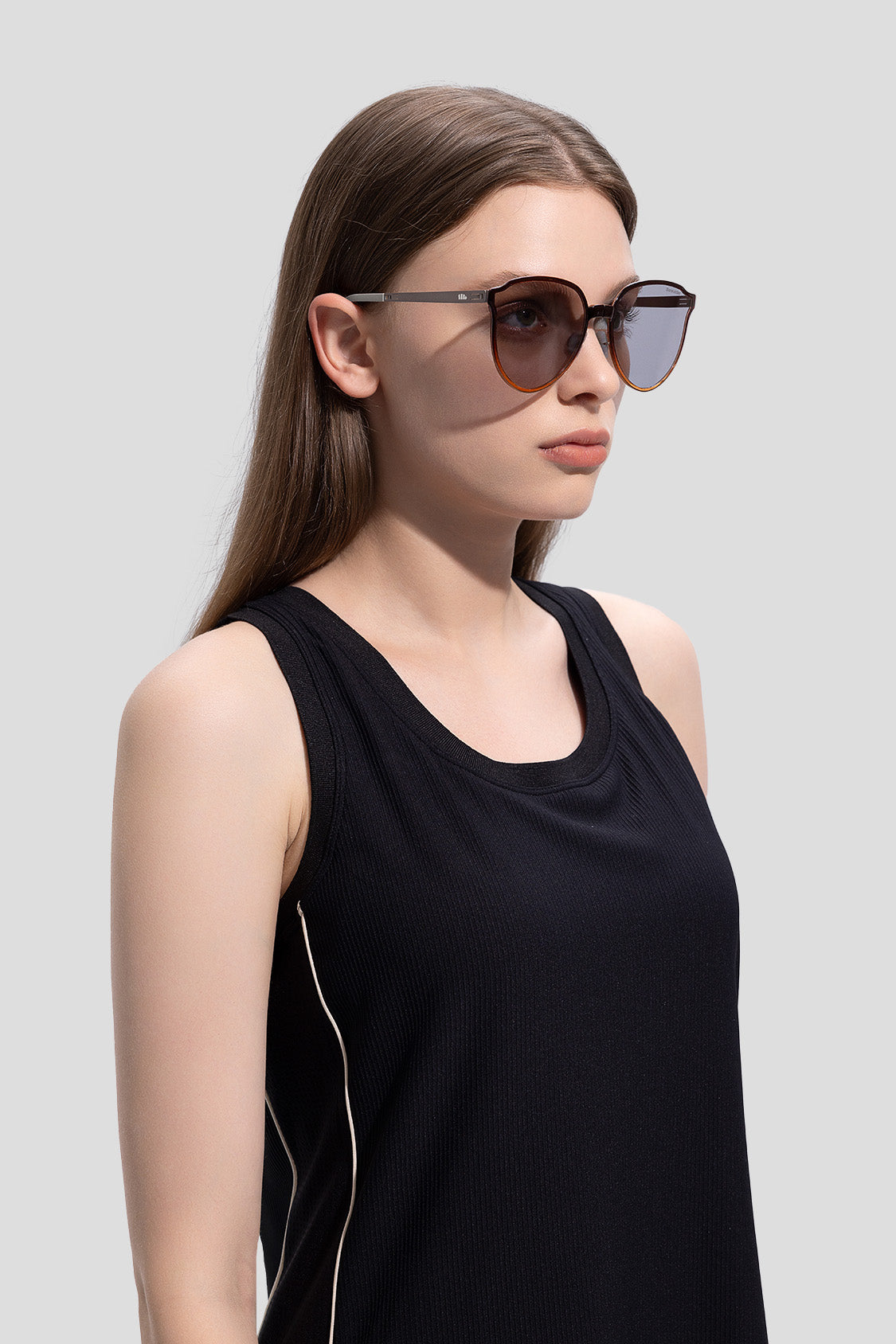 Ultra Lightweight Slimline Foldable Sunglasses UV400 Protection - Perfect for Travel, Running, and Outdoor Activities