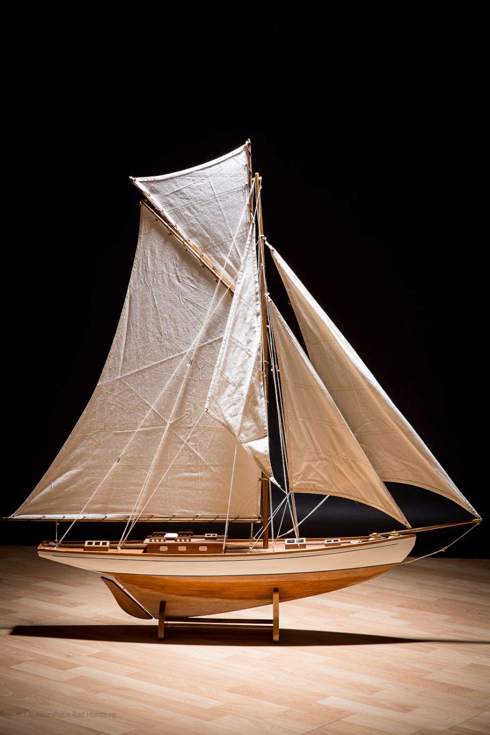 Aubaho Wooden Sailboat Model - 135cm Handcrafted Yacht Ship Replica for Home & Office Decor, Perfect Gift for Nautical Enthusiasts and Collectors