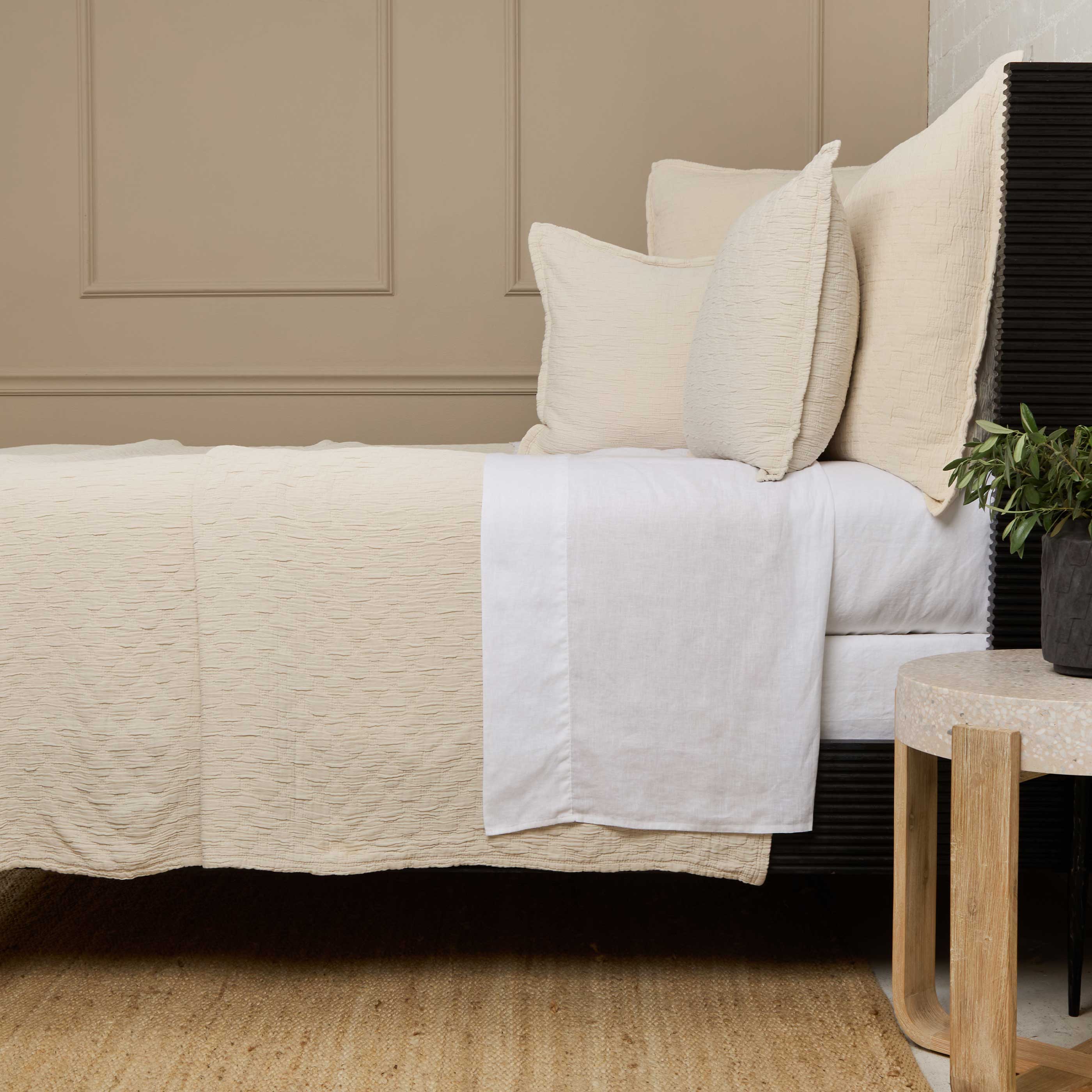 Ojai Matelasse Collection - Luxury Quilted Bedding Set for Home Decor | Perfect for Master Bedroom, Guest Room & Cozy Retreats