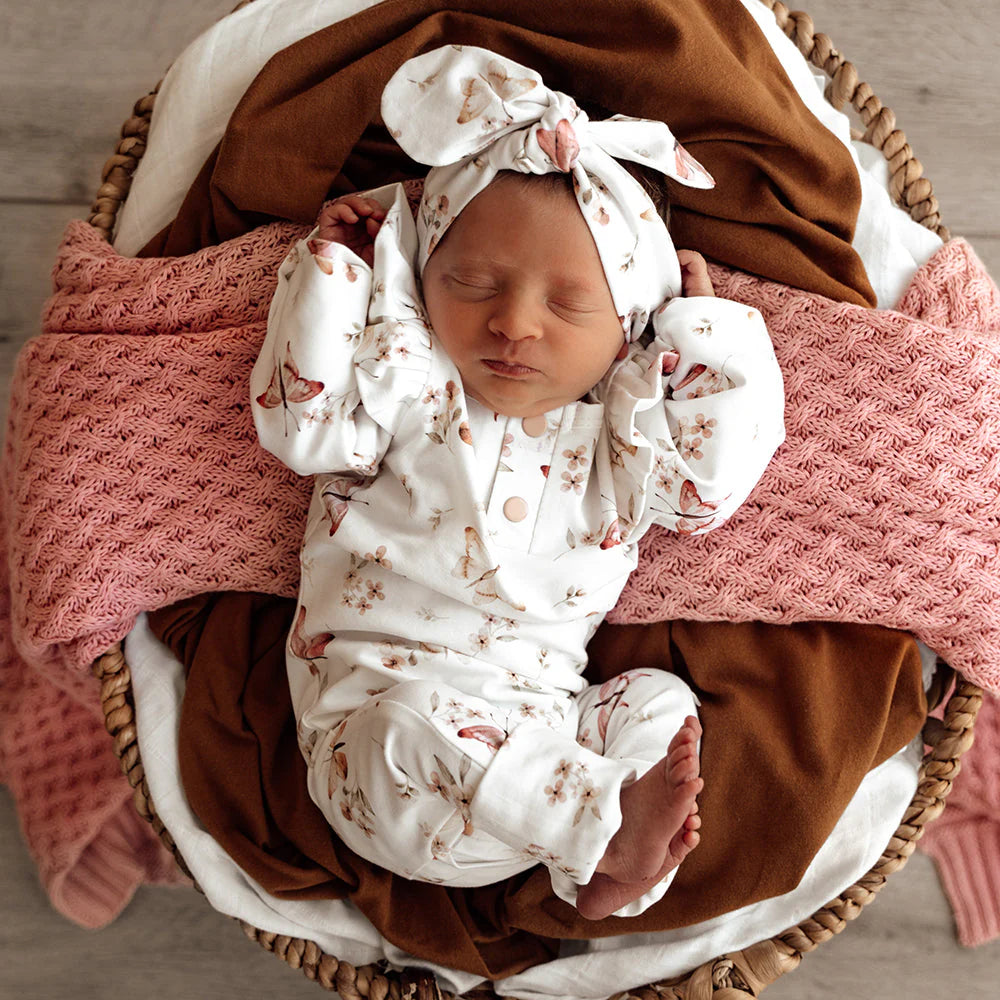Organic Baby Grow Suit - Snuggle Hunny Butterfly Design | Soft & Comfortable Infant Romper for Newborns & Toddlers | Perfect for Playtime, Nursery & Family Outings
