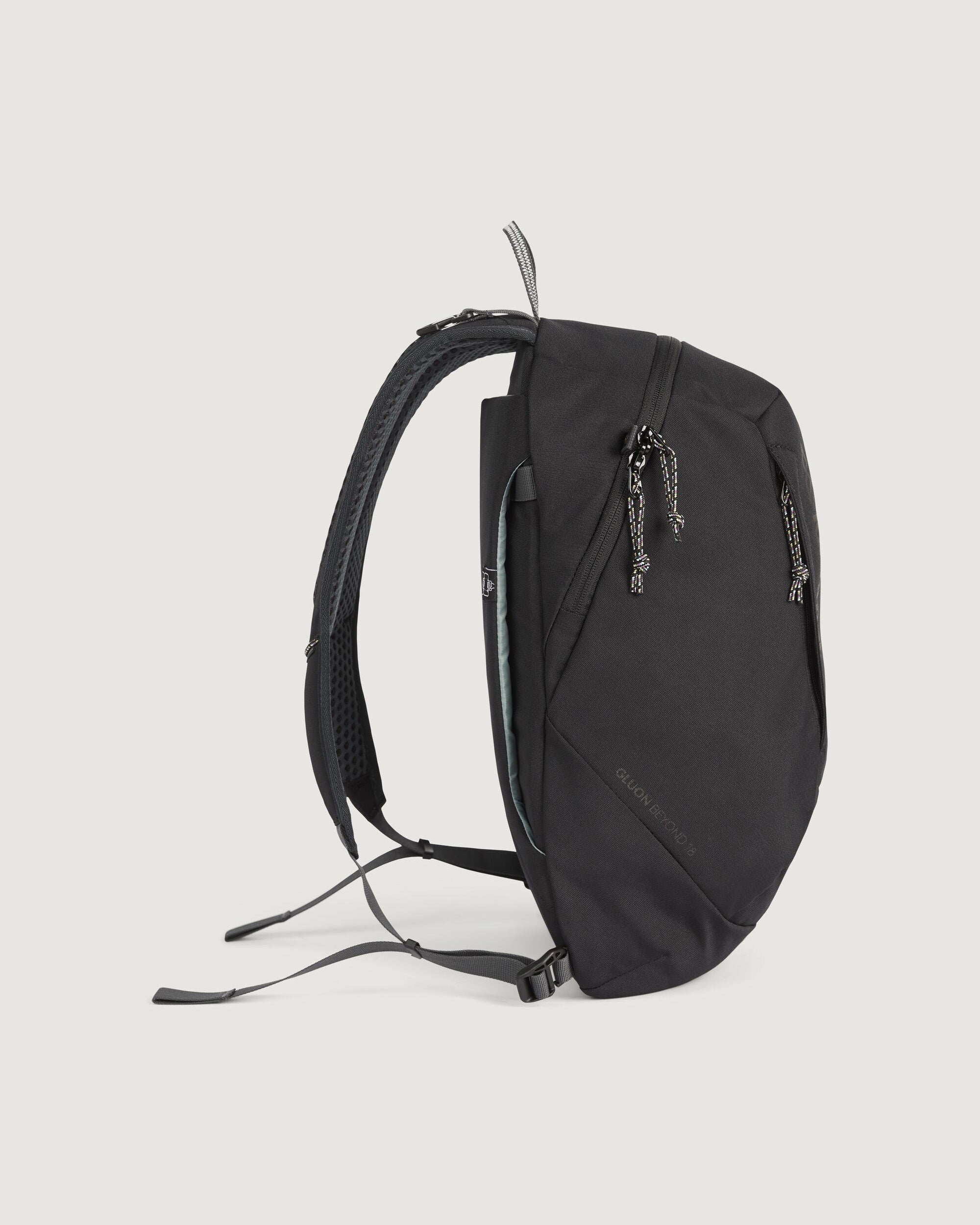 Gluon Beyond Backpack 18L Black Stingray - Lightweight Durable Hiking Backpack for Men & Women - Perfect for Travel, Camping and Outdoor Adventures