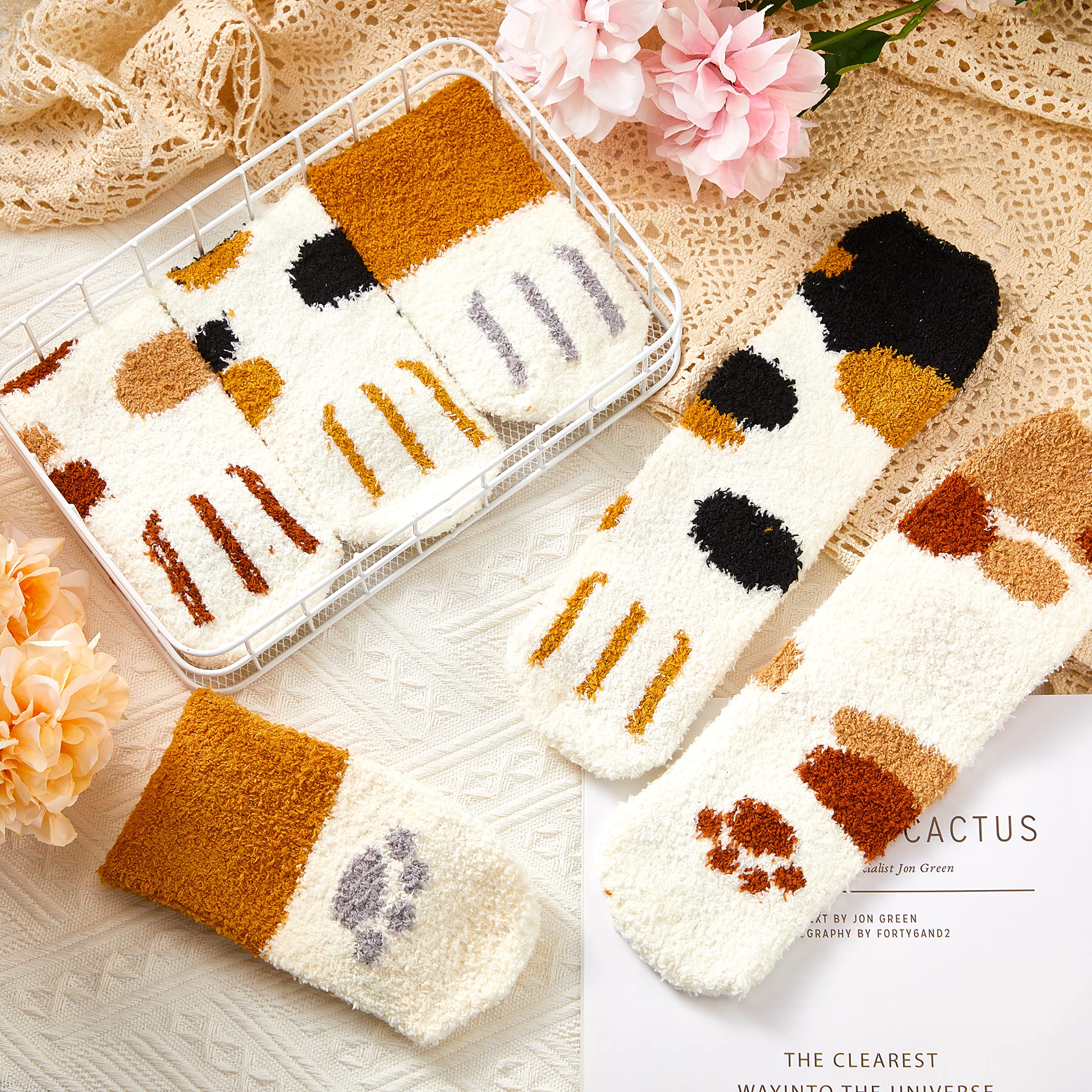 Hicarer 3 Pairs Cat Claw Socks - Cozy Winter Warm Slippers for Women - Perfect for Home & Sleep