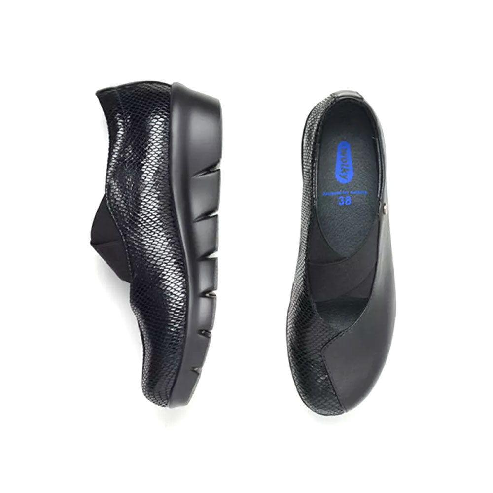 Wolky Cursa Comfortable Walking Shoes for Women - Lightweight & Supportive Sneakers for Travel, Work & Everyday Wear
