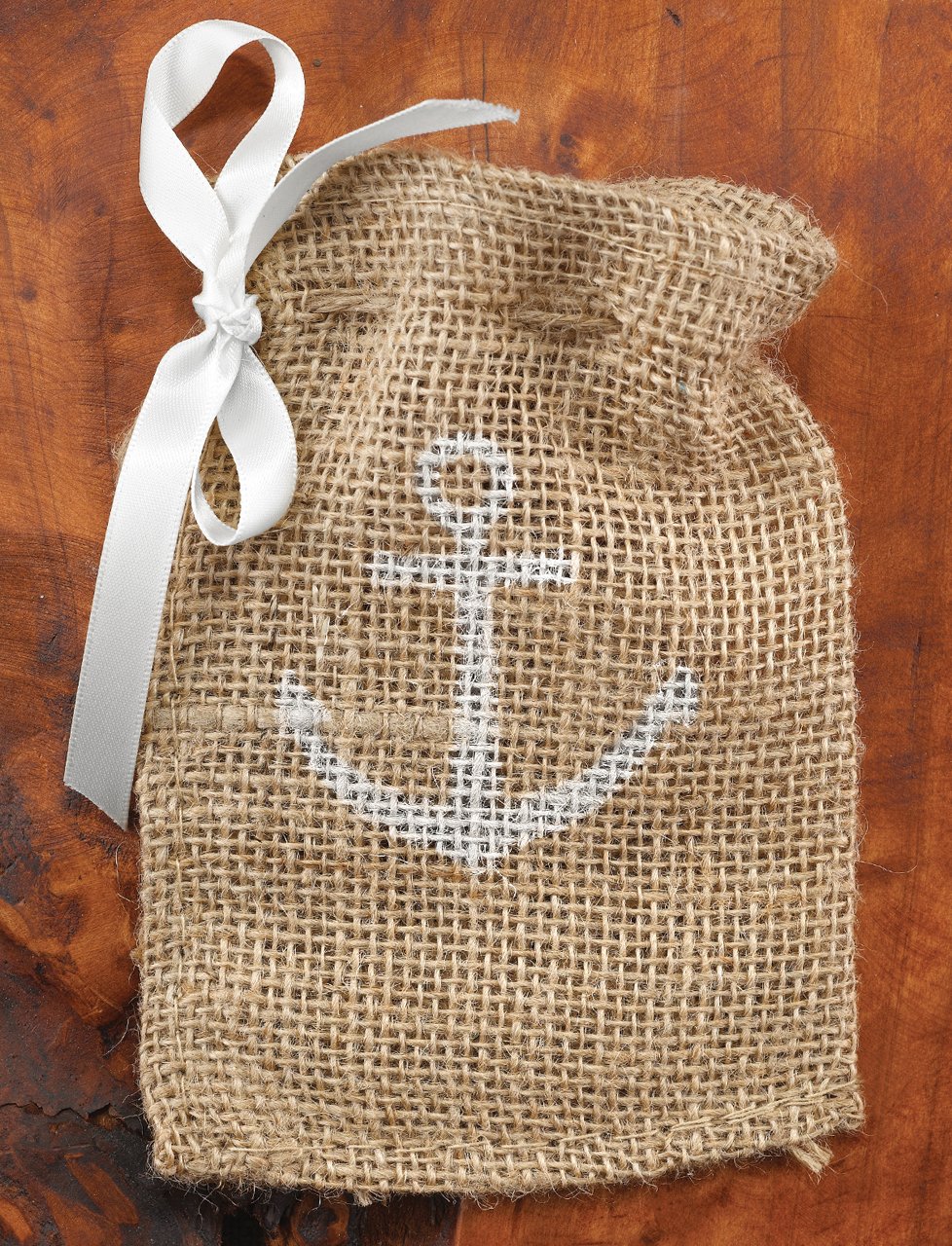 25-Piece Natural Burlap Favor Bags with Anchor Design - Perfect for Weddings, Baby Showers & Party Favors - Eco-Friendly Gift Packaging for Special Events