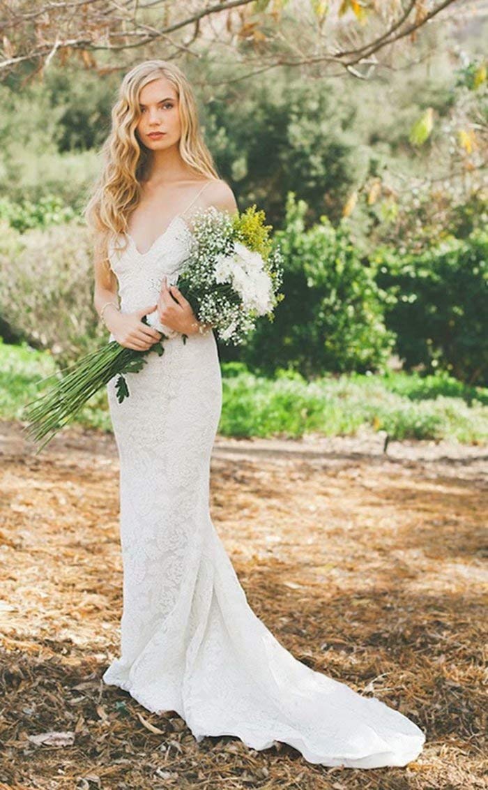 2019 Backless Beach Wedding Dress - Mermaid Lace Summer Bridal Gown for Outdoor Ceremonies & Destination Weddings