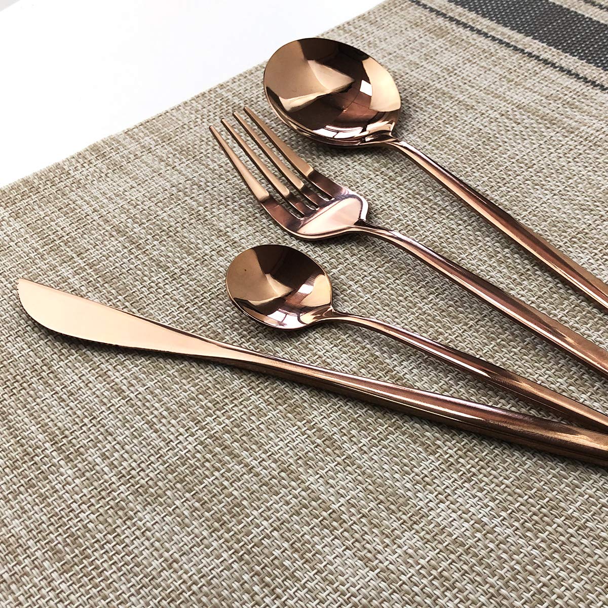 Premium 24-Piece Rose Gold Flatware Set - 18/10 Stainless Steel Cutlery Service for 6 - Mirror Finish Modern Silverware for Home & Restaurant Use - Dishwasher Safe (Copper) - Perfect for Dinner Parties, Weddings & Fine Dining