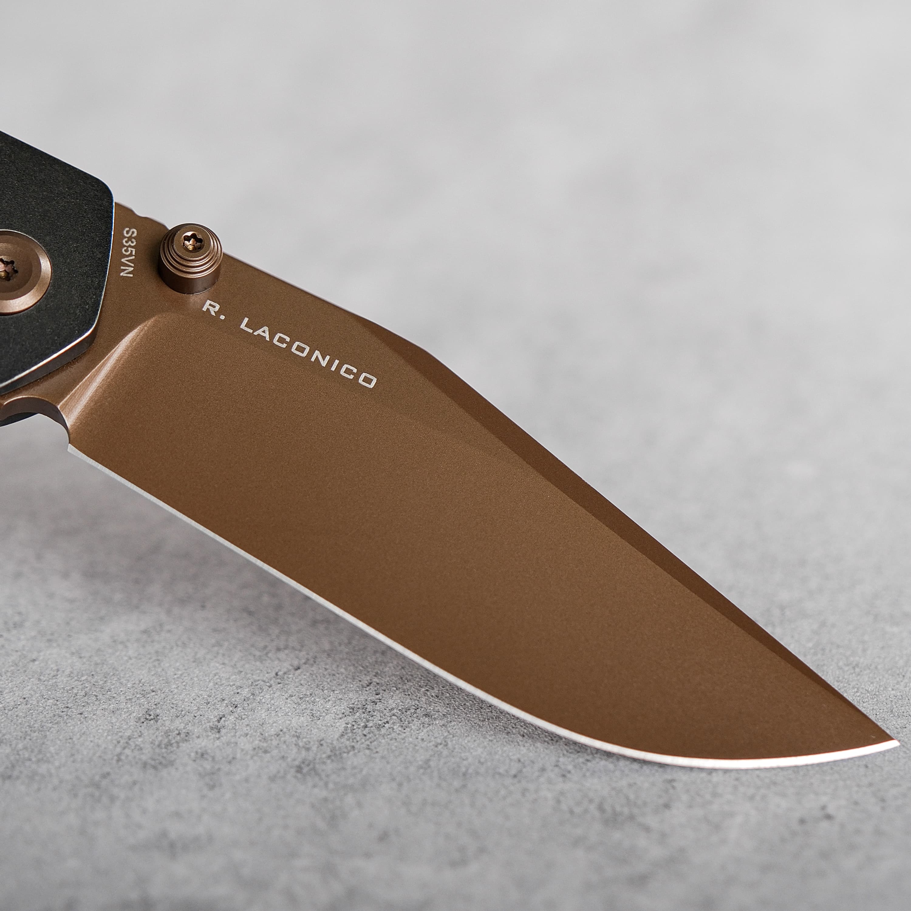 Vallhund Frame Lock Knife - 3.02