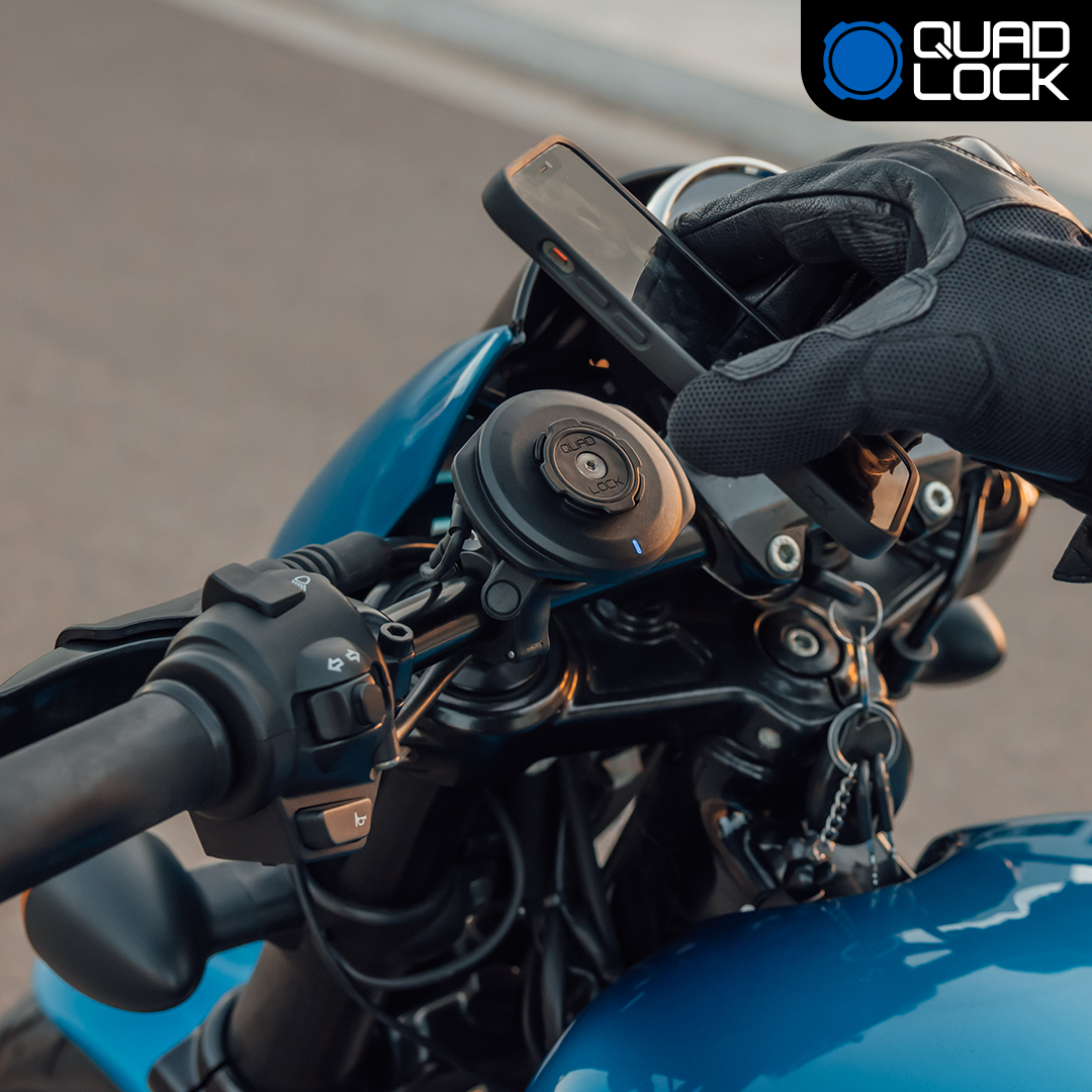 Wireless Charging Phone Mount for Motorcycles - Fast Qi Charger for iPhone & Android - Perfect for Commuting, Touring & Adventure Riding