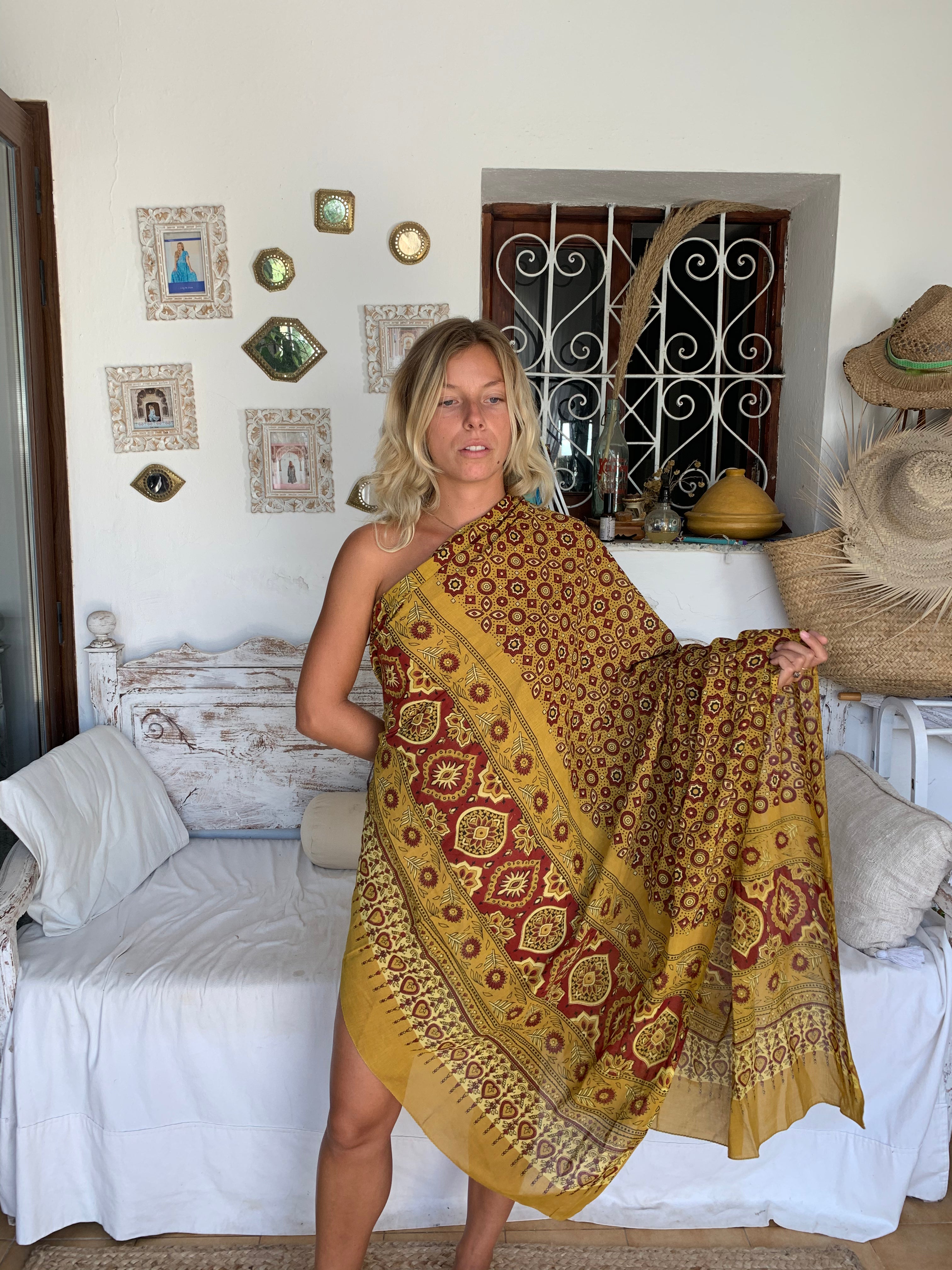 Stylish Cotton Sarong Pareo - Soft Beach Wrap & Shawl for Women | Perfect for Summer, Vacations & Poolside Lounging