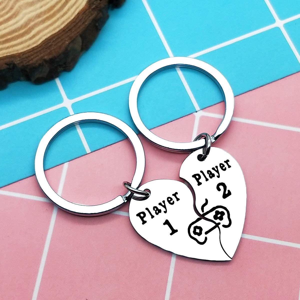 2 PCS Funny Couple Gamer Keychains - Player 1 & Player 2 Matching Keychains for Him and Her - Perfect Valentine's Day Gift for Boyfriend, Girlfriend, Husband & Wife - Ideal for Gamers Couples, Anniversary & Romantic Gifts