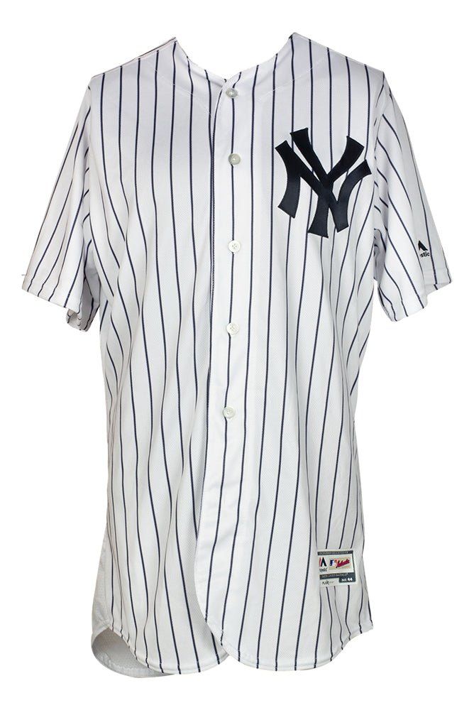 Authentic Mariano Rivera Signed New York Yankees Majestic Baseball Jersey - HOF #19 with JSA COA - Perfect for Yankees Fans, Sports Memorabilia Collectors & Gift for Baseball Enthusiasts