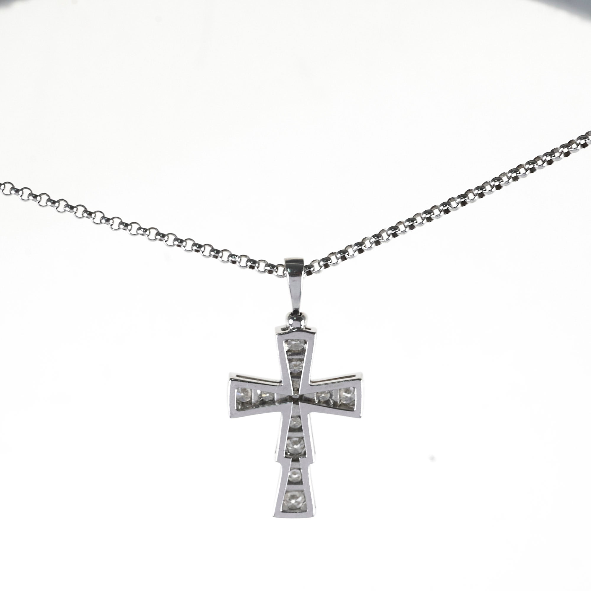Bvlgari Serpenti 18K White Gold Diamond Cross Pendant Necklace for Women - Elegant Jewelry Gift for Birthday, Anniversary & Special Occasions