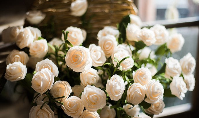 White Camellia Artificial Flowers - Modern Home Decor for Living Room & Bedroom | Elegant Floral Arrangement Ideas for Housewarming, Wedding Centerpieces & Interior Design