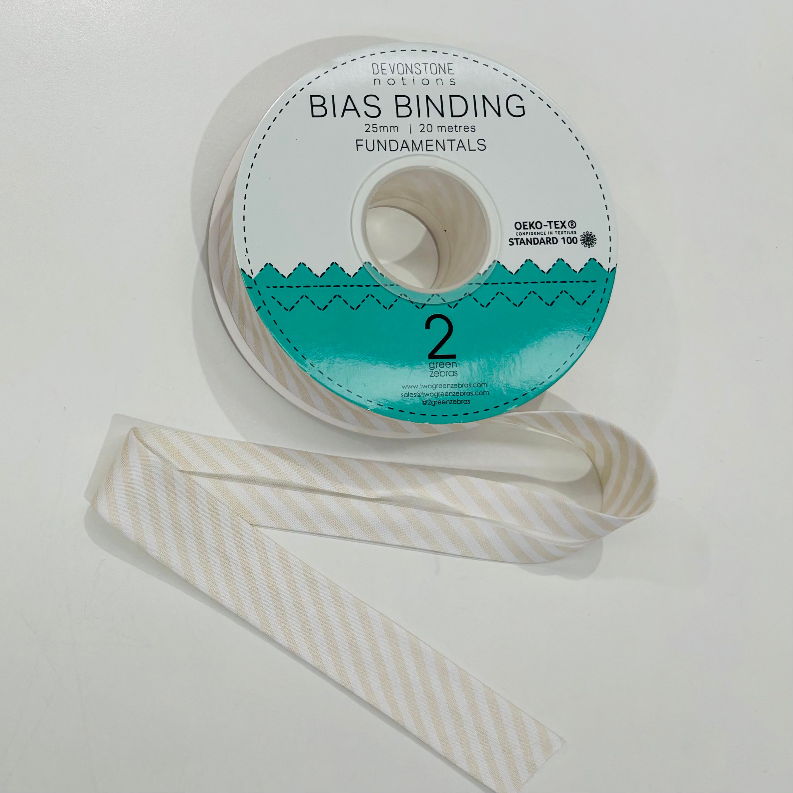1/8 Inch (25mm) Natural Cream Bias Binding Tape DVBB2970 - Perfect for Quilting, Sewing, and DIY Craft Projects