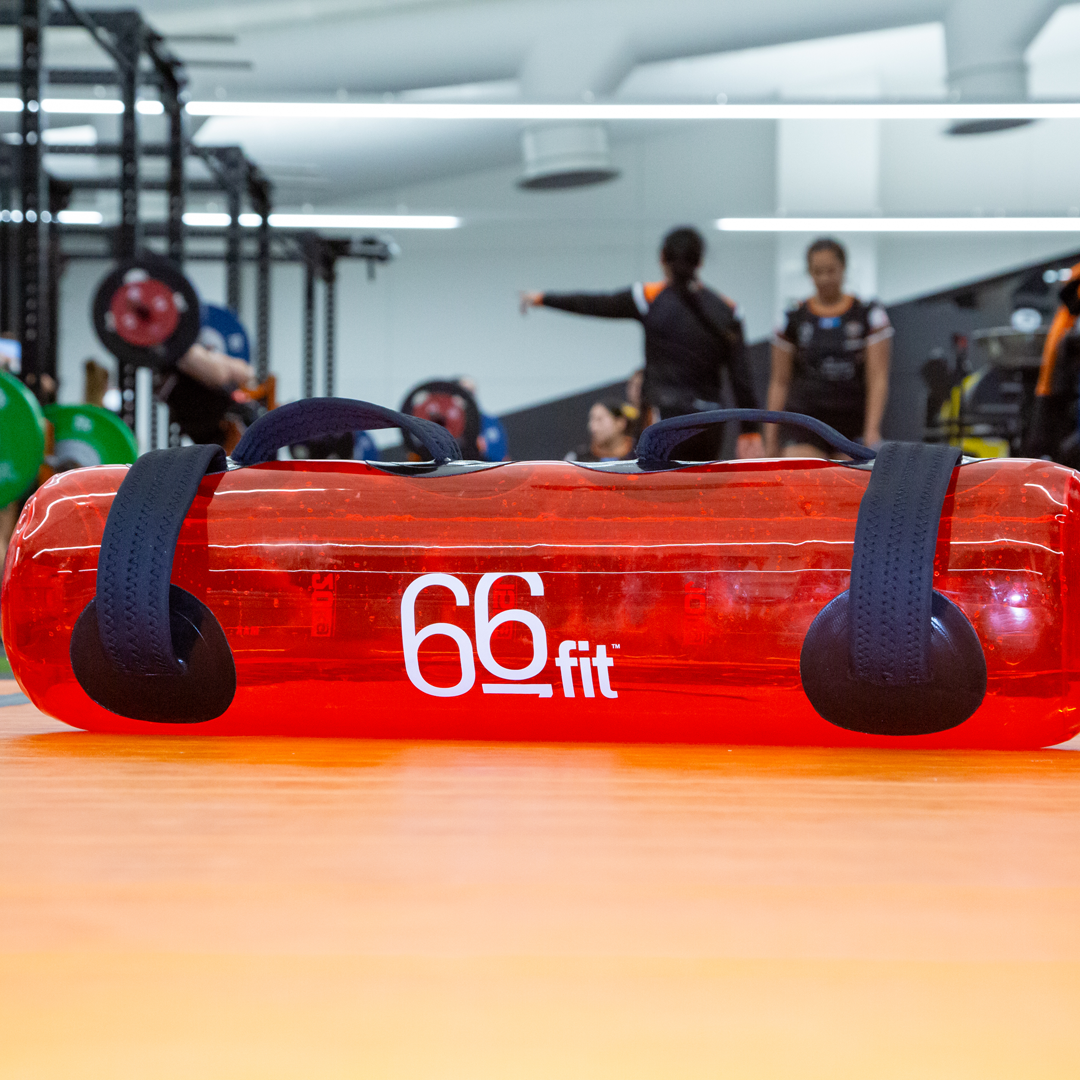 66Fit FLUX Power Bag - 25kg Water Weighted Training Bag for Strength & Fitness Workouts - Perfect for CrossFit, MMA, and Home Gym Exercises