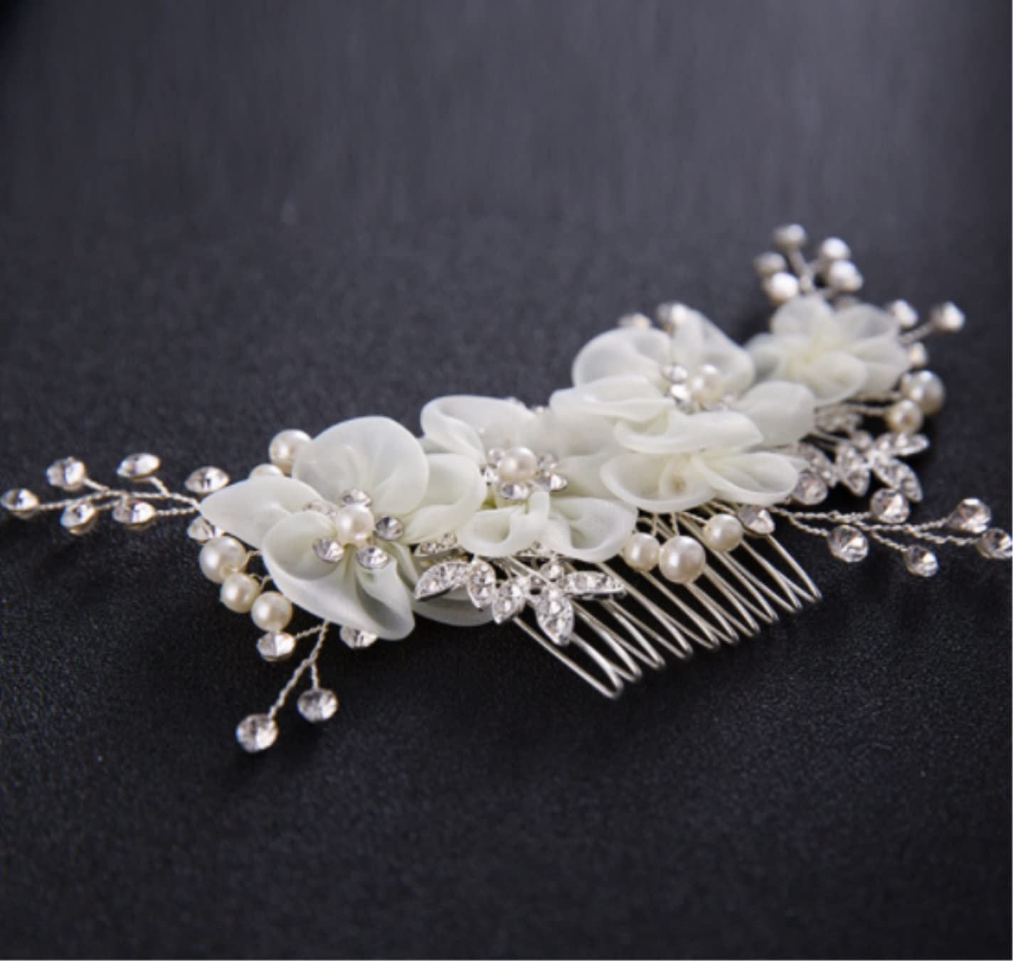 RUVOO Wedding Hair Comb for Women - Pearl Flower Bridal Hair Clip, Decorative Side Comb for Brides, Prom, and Special Occasions | Elegant Hair Accessories for Weddings, Parties, and Formal Events