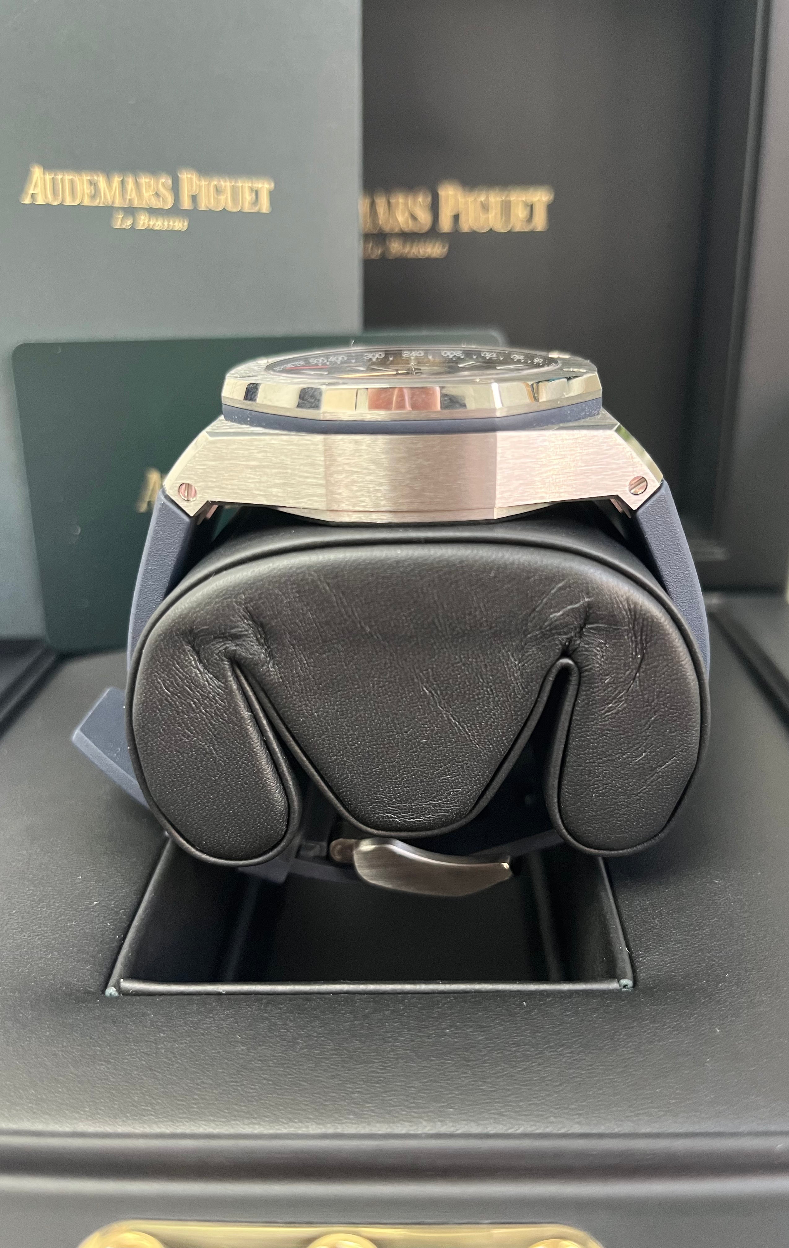 Audemars Piguet Royal Oak Offshore 43mm Titanium Watch (Ref#26420TI.OO.A027CA.01) - Luxury Men's Sports Chronograph for Business & Formal Occasions