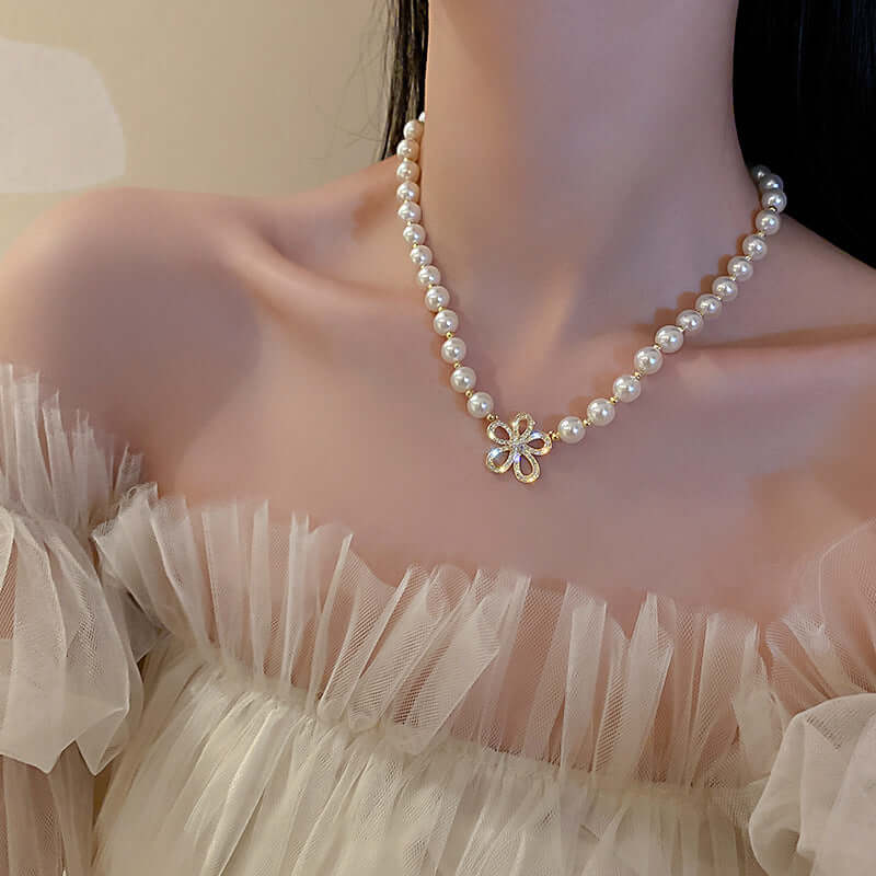 Ivory Pearl Bead Flower Pendant Necklace - Elegant Floral Jewelry for Women | HN1433 | Perfect for Weddings, Parties & Special Occasions
