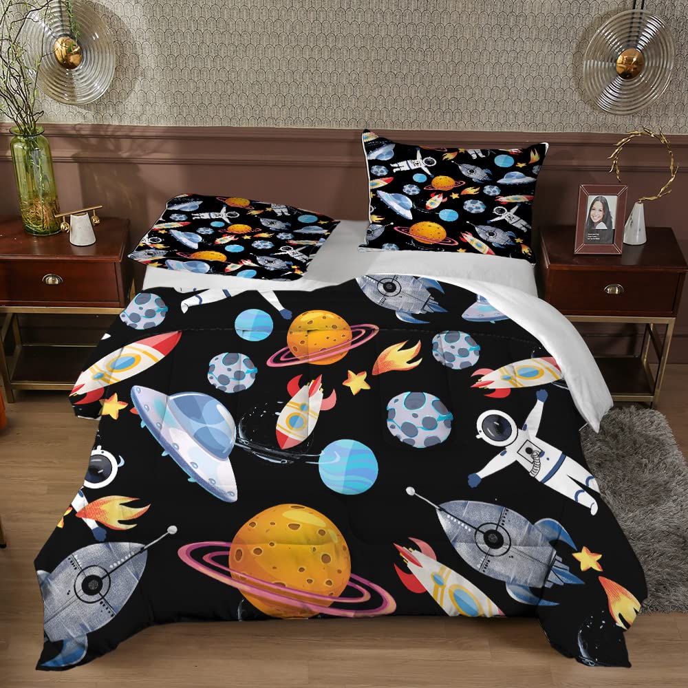 Sunnycitron Kids Comforter Set - Twin Size Outer Space Themed Bedding for Boys with Astronaut & Rocket Print, All Season Down Alternative Quilted Duvet Cover (1 Comforter + 1 Pillowcase) - Perfect for Space Themed Bedrooms, Kids' Rooms & Gift Ideas