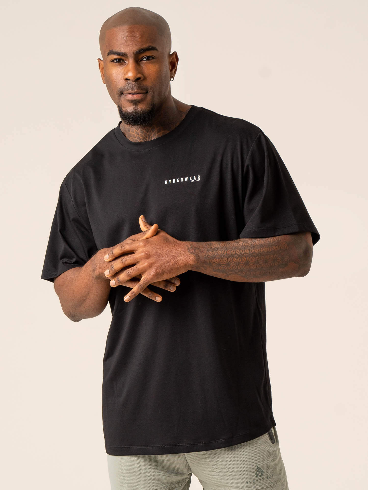 Premium Oversized T-Shirt for Men - Soft Cotton Relaxed Fit Black Tee - Perfect for Casual Wear, Street Style & Lounge Comfort