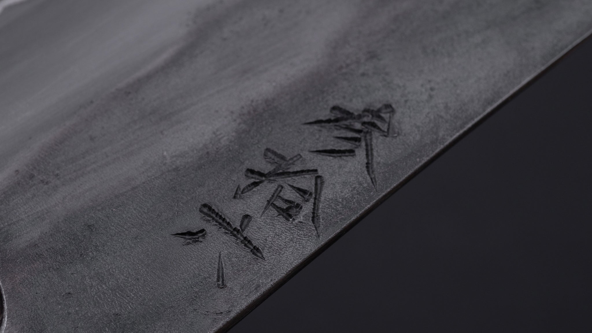 Jiro Tsuchime Wa Santoku 165mm Japanese Chef Knife with Taihei Tagayasan Handle - Perfect for Slicing, Dicing & Chopping Vegetables, Meat & Fish in Professional & Home Kitchens