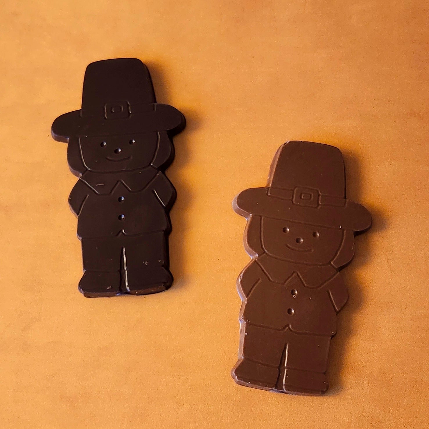 Chocolate Pilgrim Boy - Premium Handmade Chocolate Figurine for Holidays & Gifts | Perfect for Christmas Decorations, Party Favors, and Seasonal Treats