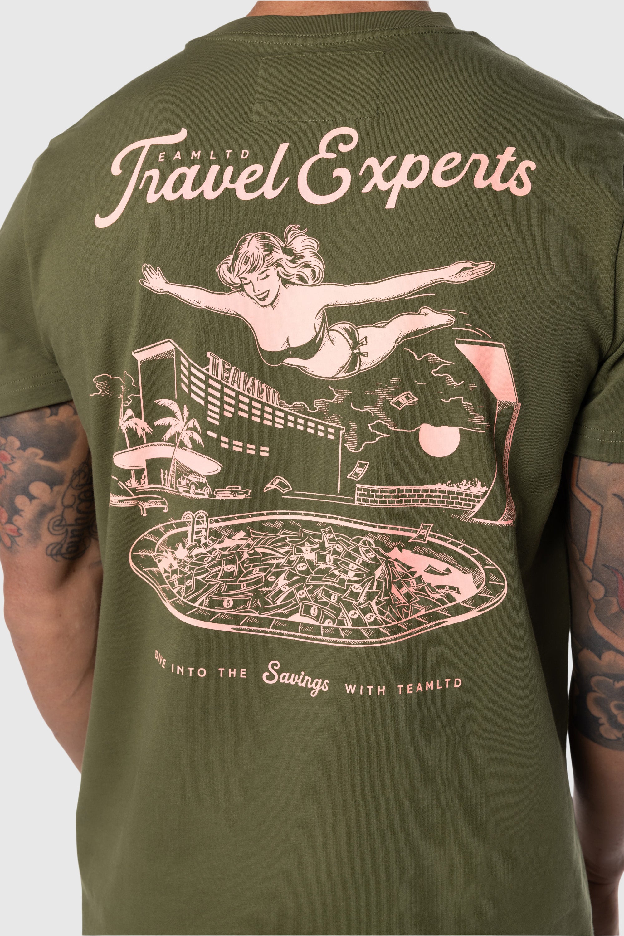 Travel Experts Tee - Comfortable & Stylish Travel T-Shirt for Men & Women | Perfect for Road Trips, Vacations & Adventure Travel