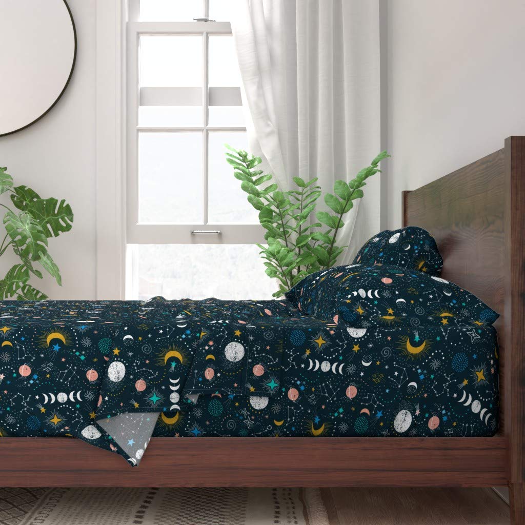 100% Cotton Queen Size 4-Piece Bed Sheet Set | Night Sky Astrology Zodiac Constellation Print | Solar System & Moon Design | Breathable & Soft Custom Bedding for Home Decor & Gift Giving