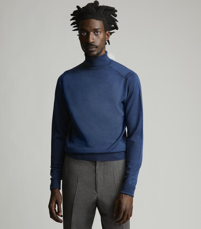 Premium Indigo Merino Wool Rollneck Sweater for Men & Women - Soft, Warm & Stylish Winter Knitwear - Perfect for Outdoor Activities, Travel & Casual Wear