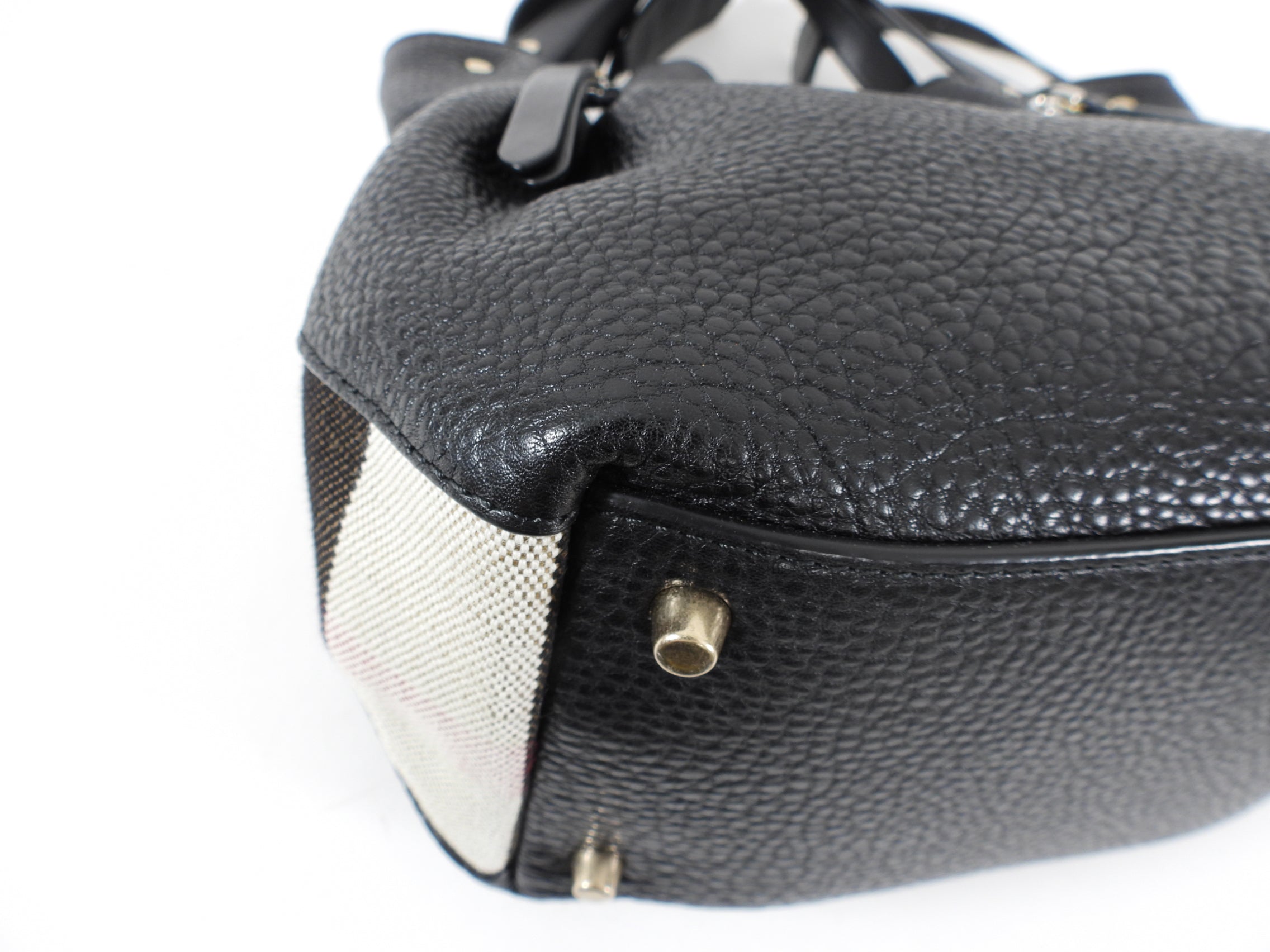 Burberry Small Maidstone Brit Grained Leather Zipper Shoulder Bag for Women | Luxury Crossbody Purse for Work, Travel & Everyday Use