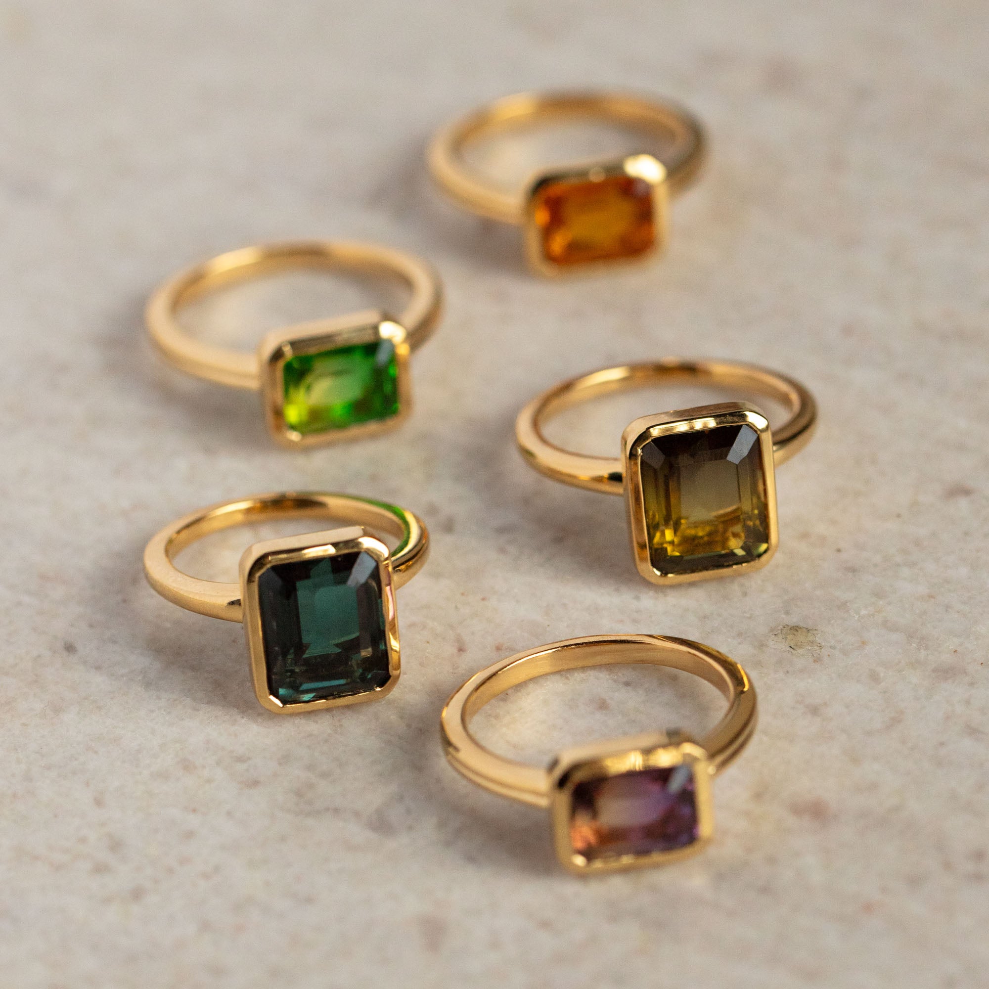 North South Bold Bezel Set Ring - Elegant Minimalist Stackable Jewelry for Women - Perfect for Everyday Wear, Gift Giving & Special Occasions