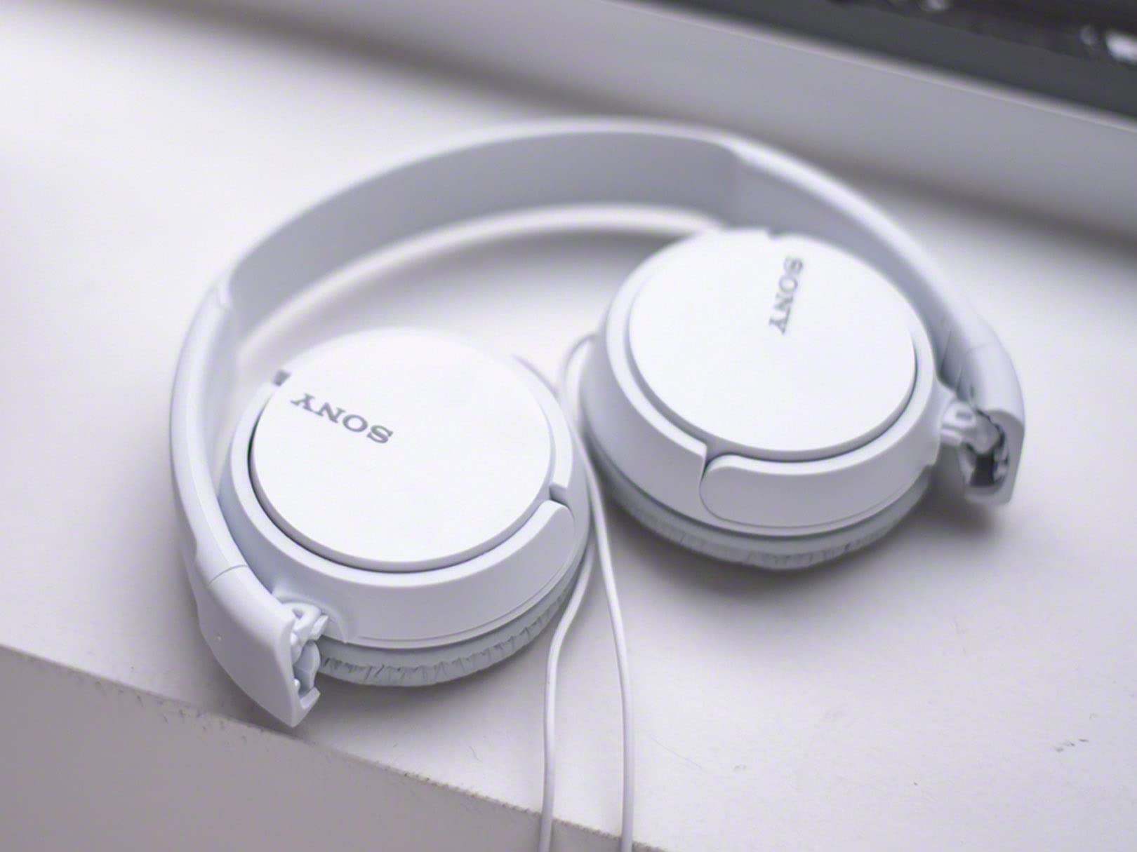 Sony MDR-ZX110 Lightweight On-Ear Headphones - White | Studio Monitor & Travel Headphones for Music, Gaming & Podcasts