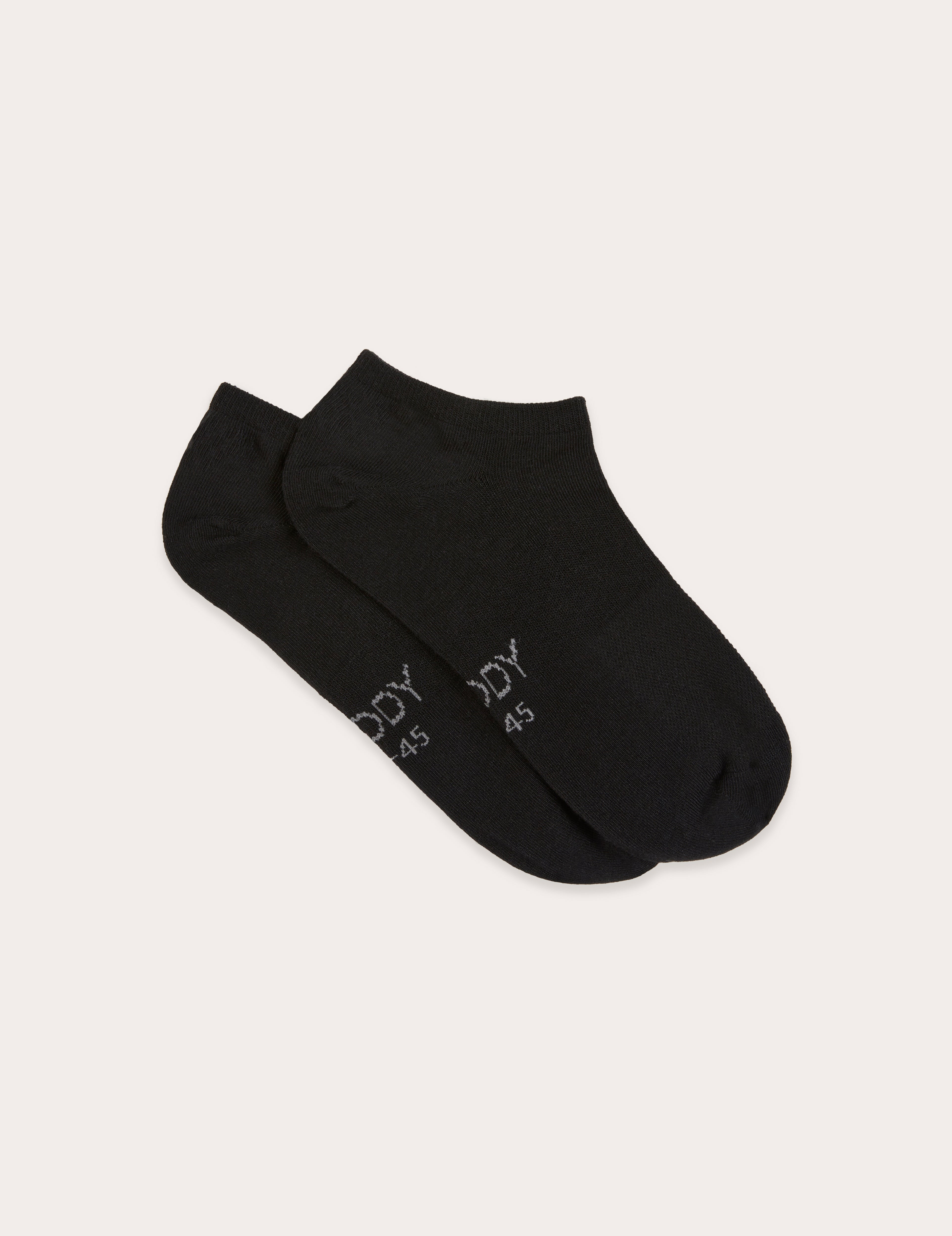 Breathable No Show Socks for Women & Men - Invisible Low Cut Liner Socks for Sneakers, Loafers & Dress Shoes - Everyday Comfort in Black