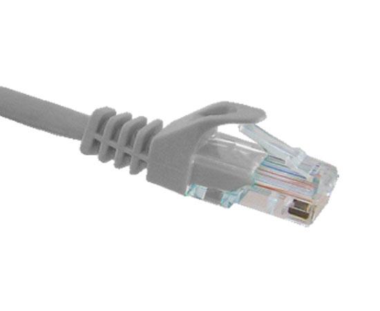 CAT5E Ethernet Patch Cable - Snagless Molded Boot RJ45 Network Cable - 1.5ft High-Speed Internet Cord for Home Office, Gaming & Streaming