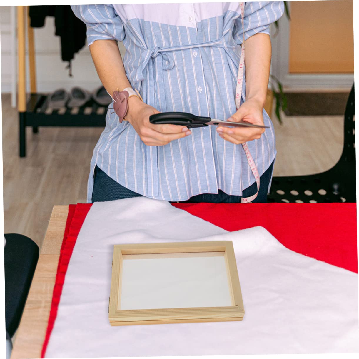 COHEALI 2-Piece Wooden Paper Making Screen Set - DIY Handmade Paper Molds & Deckle for Crafting, Scrapbooking, and Art Projects - Perfect for Homemade Stationery, Greeting Cards, and Gift Wrapping