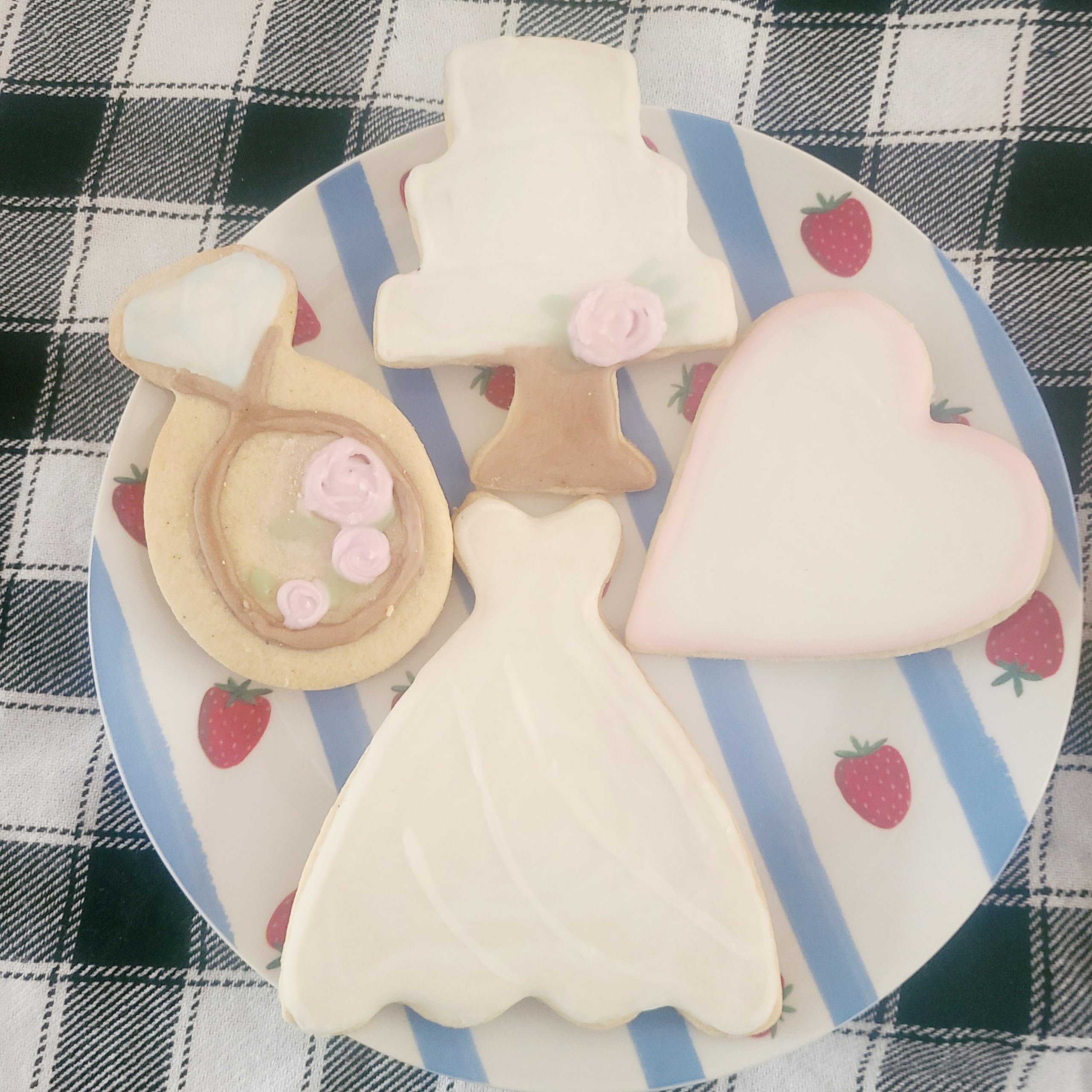 36 Pack Royal Icing Decorated Sugar Cookies - Perfect for Weddings, Bridal Showers & Engagement Party Favors - Elegant Dessert for Celebrations & Special Occasions