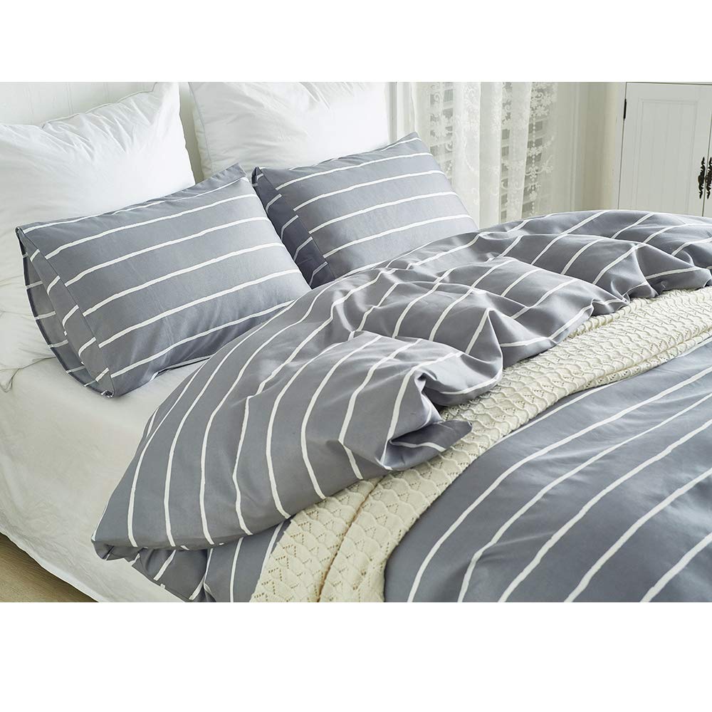 Premium Grey Twin Bed Sheets with White Stripe - 2-Piece Microfiber Bedding Set - Ultra Soft, Breathable & Wrinkle-Free Fitted Sheet & Pillowcase - Perfect for Home, Dorm, Hotel & Guest Room Use