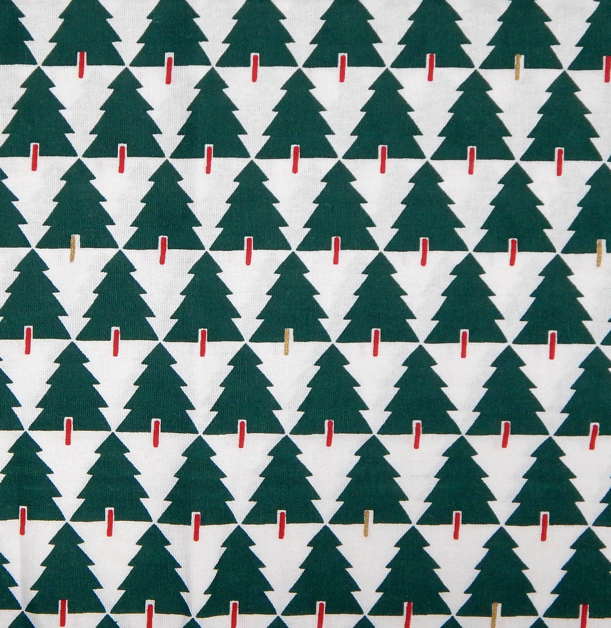 Premium Cotton 4-Seater Round Tablecloth | Christmas Tree Print Dining Table Cover with Matching Napkins | 60 x 60 Inch Waterproof Table Decor for Holiday Parties, Family Gatherings & Festive Home Decor