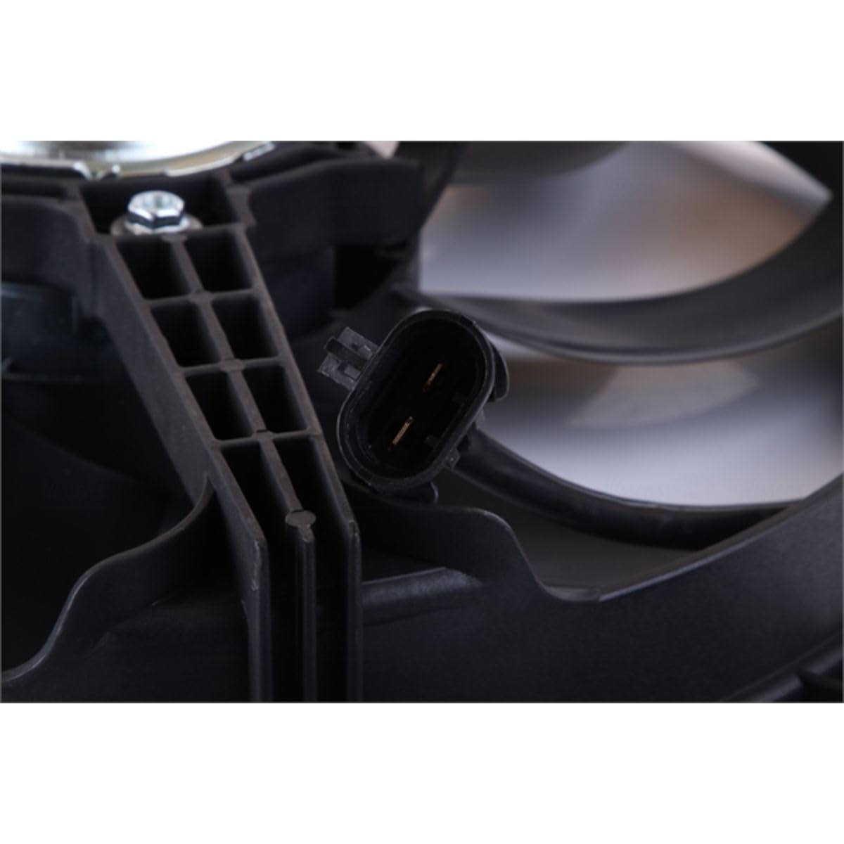 Nissens 85167 Radiator Cooling Fan - High Performance Replacement for Cars & Trucks - Perfect for Overheating Prevention & Engine Cooling